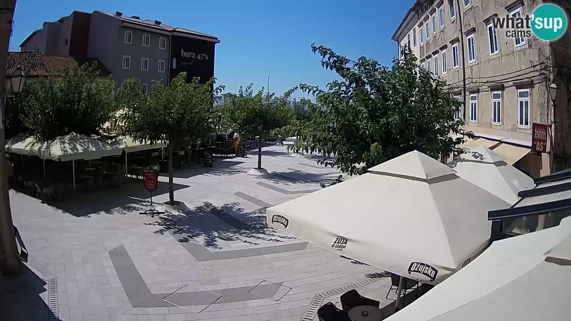 Zentrum der Stadt Senj – Pavlin platz – Live Cam Dalmatia