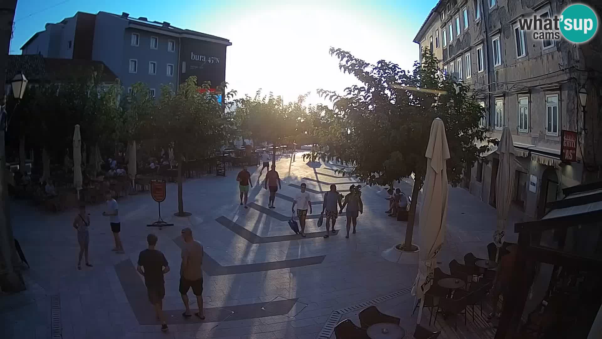 Center mesta Senj – Pavlinski trg – spletne kamere Dalmacija