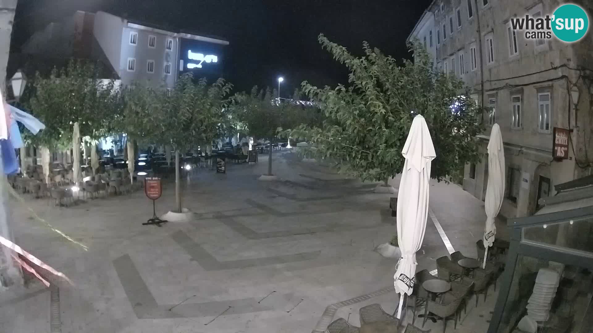 Zentrum der Stadt Senj – Pavlin platz – Live Cam Dalmatia