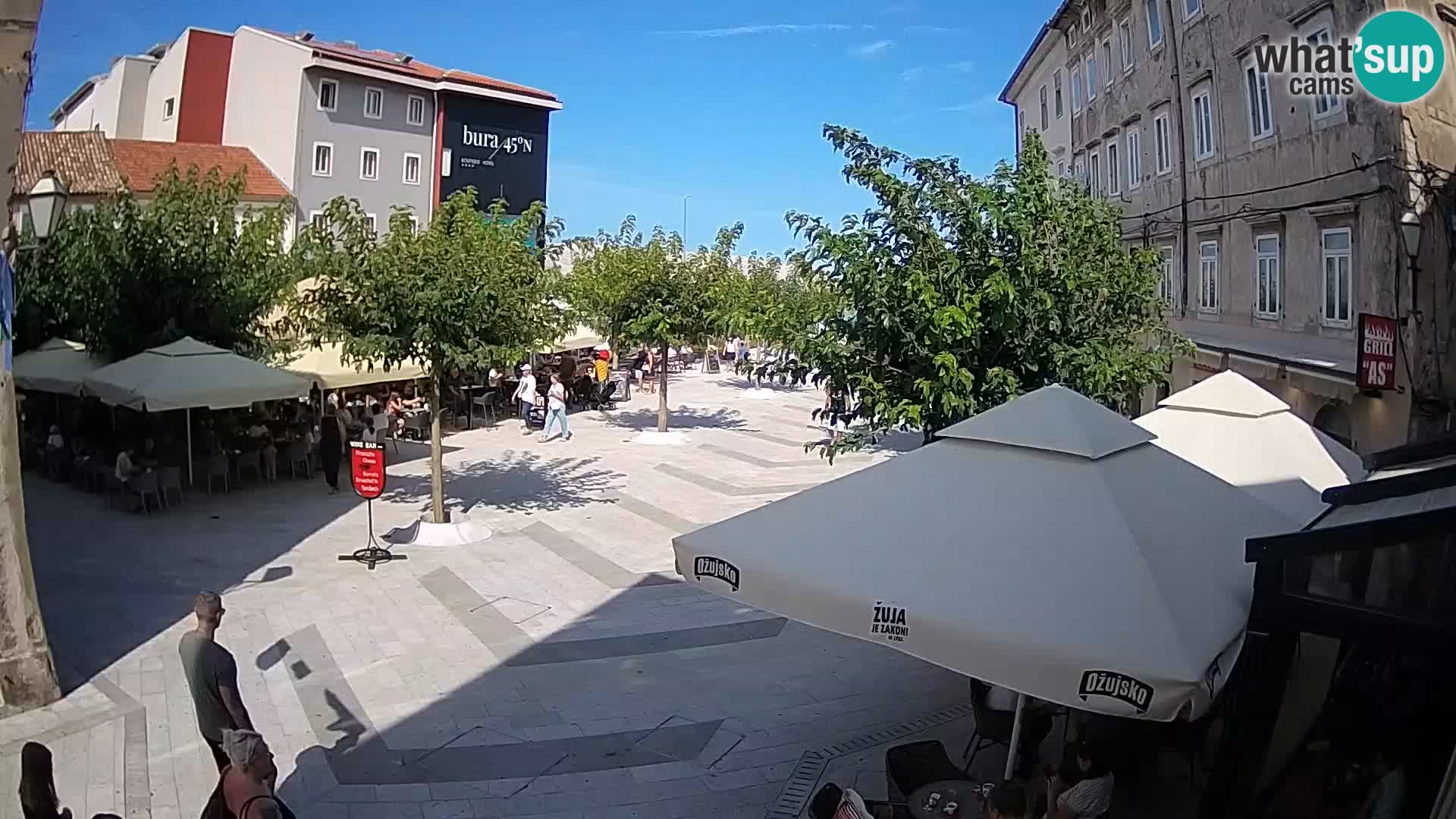 Zentrum der Stadt Senj – Pavlin platz – Live Cam Dalmatia