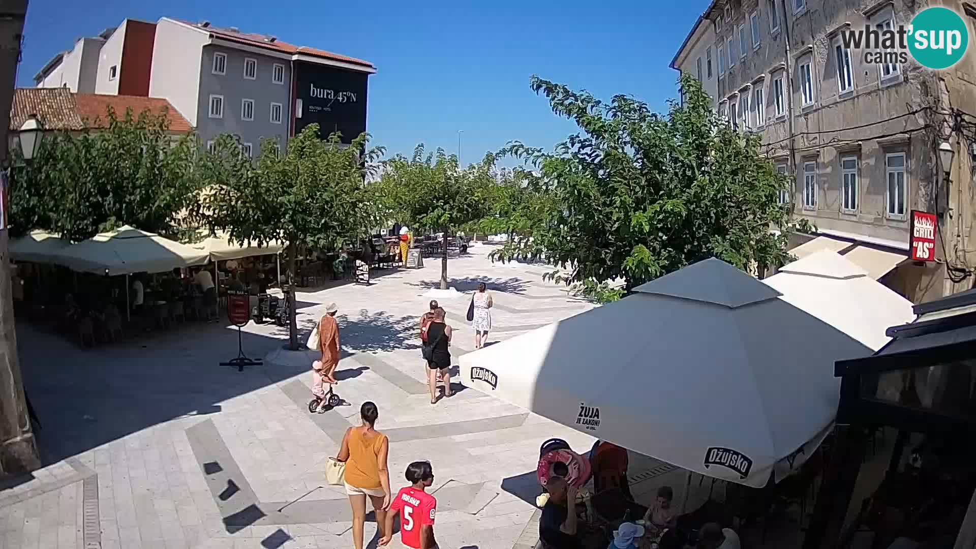 Zentrum der Stadt Senj – Pavlin platz – Live Cam Dalmatia