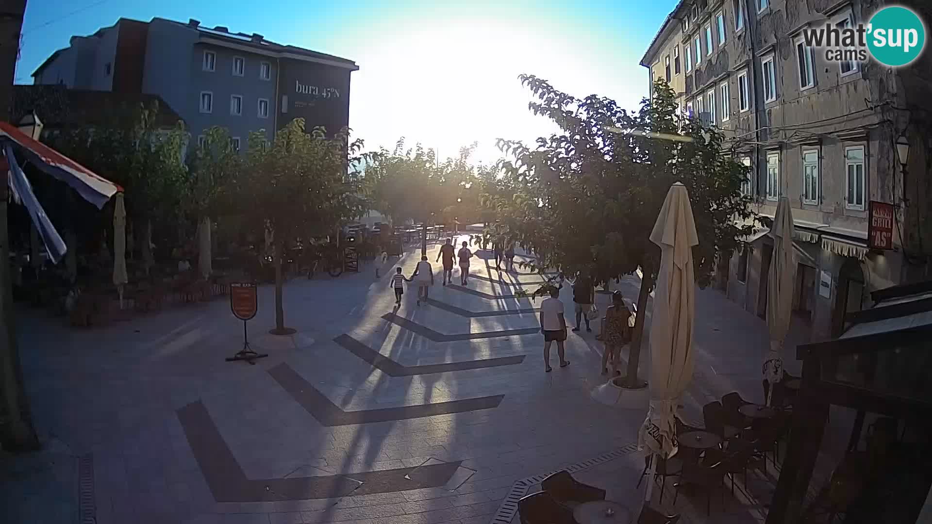 Centro de la ciudad de Senj – plaza Pavlin – Live Cam Dalmacia