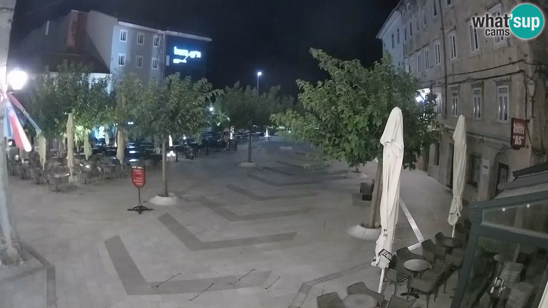 Zentrum der Stadt Senj – Pavlin platz – Live Cam Dalmatia