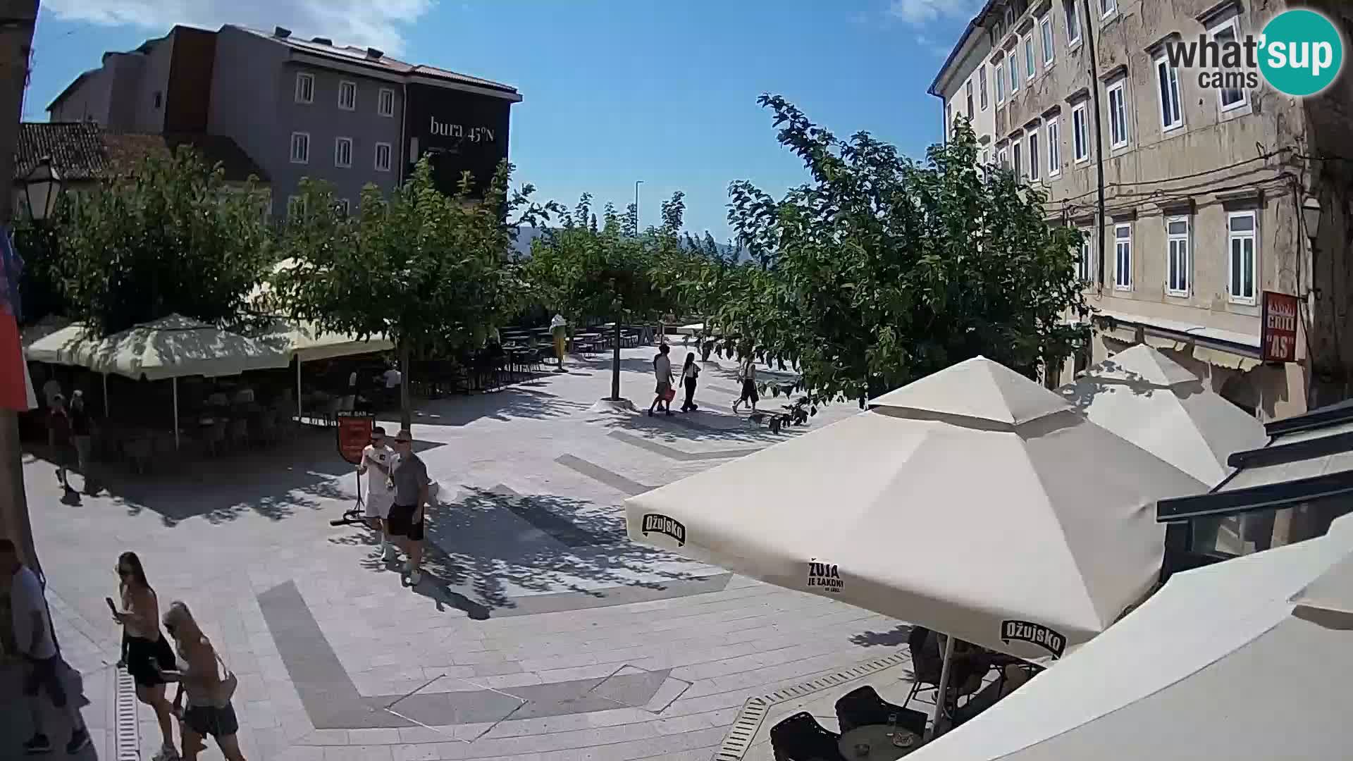 Zentrum der Stadt Senj – Pavlin platz – Live Cam Dalmatia