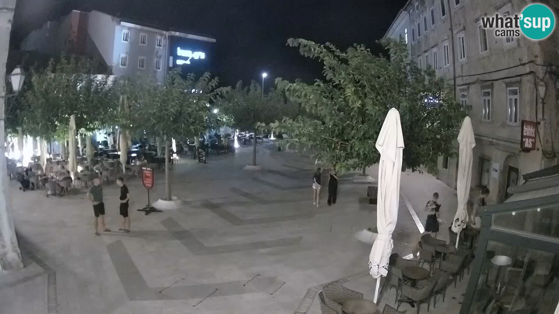 Zentrum der Stadt Senj – Pavlin platz – Live Cam Dalmatia