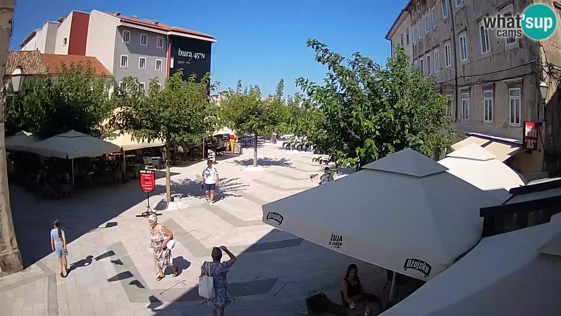 Centro de la ciudad de Senj – plaza Pavlin – Live Cam Dalmacia