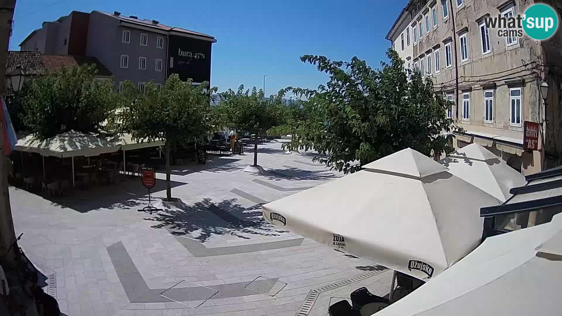 Center mesta Senj – Pavlinski trg – spletne kamere Dalmacija