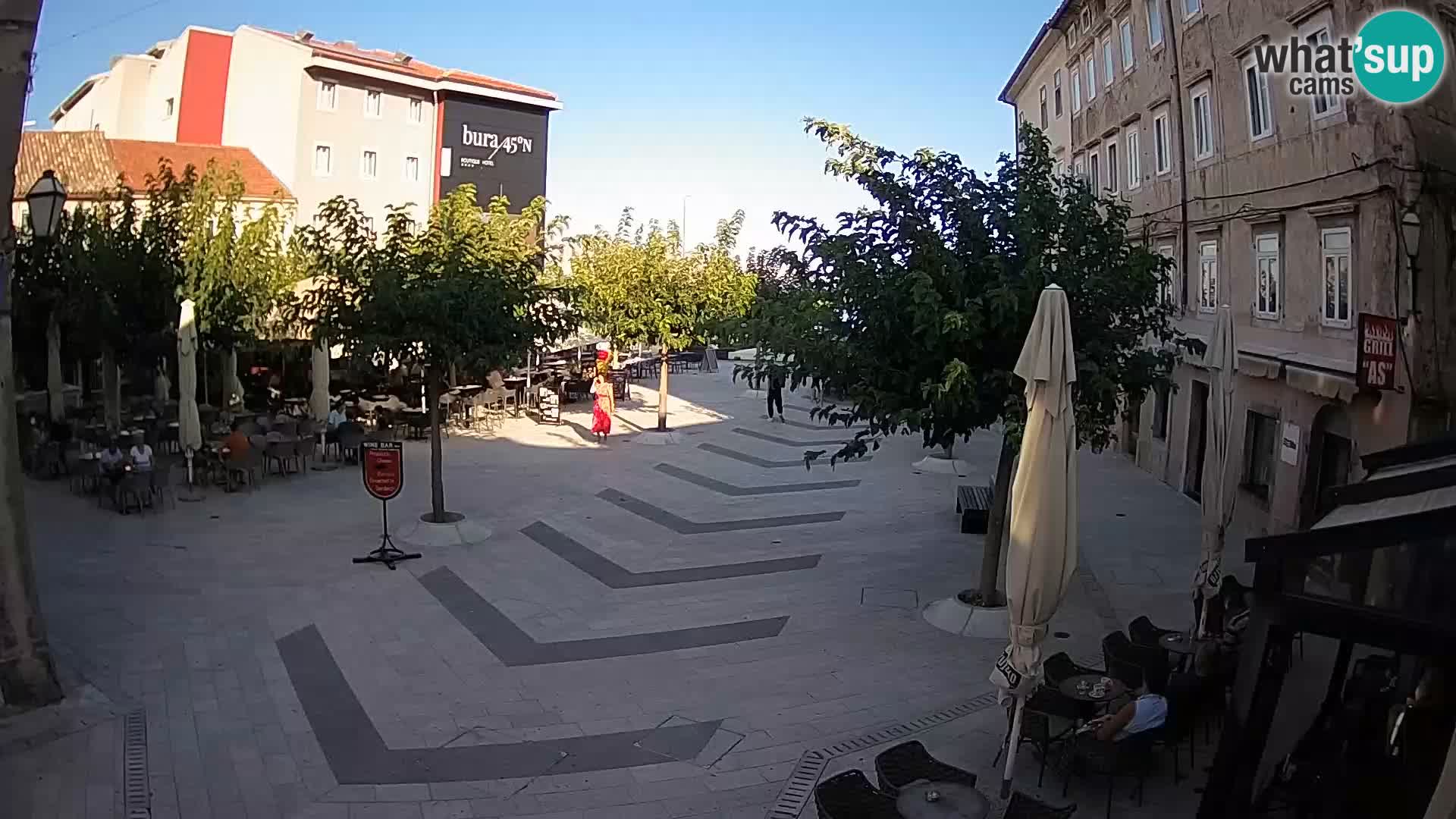 Center mesta Senj – Pavlinski trg – spletne kamere Dalmacija