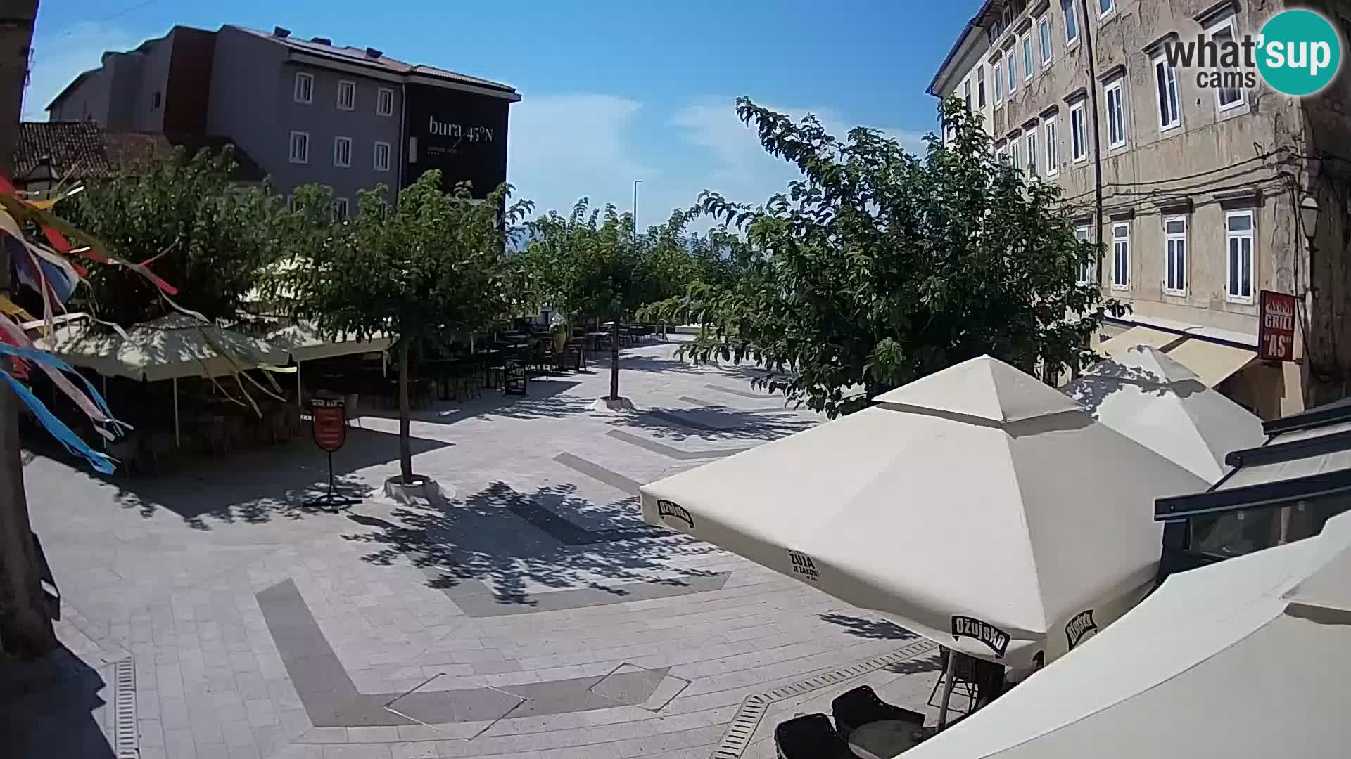 Zentrum der Stadt Senj – Pavlin platz – Live Cam Dalmatia