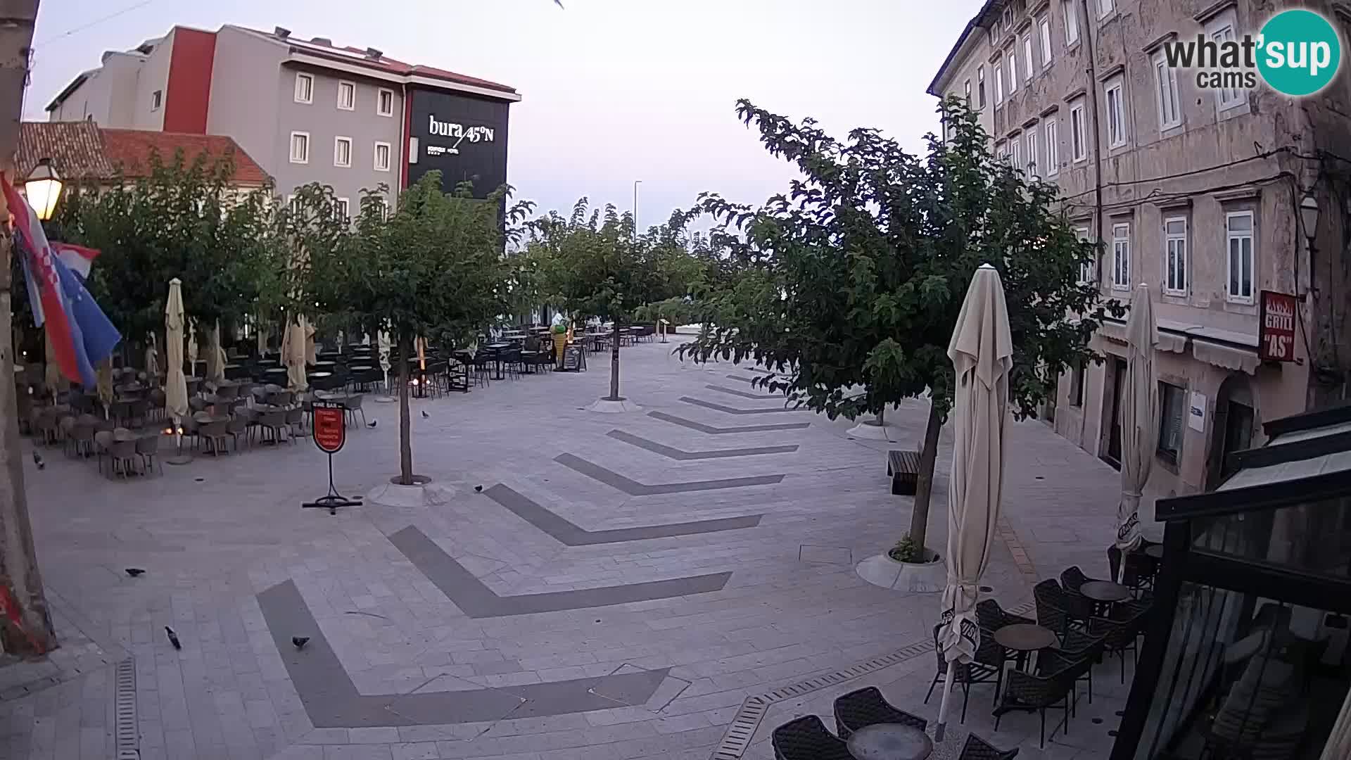 Zentrum der Stadt Senj – Pavlin platz – Live Cam Dalmatia