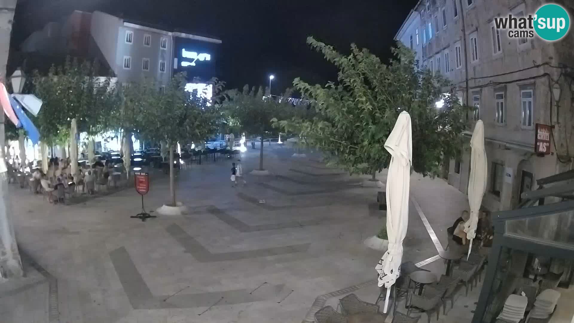 Centro de la ciudad de Senj – plaza Pavlin – Live Cam Dalmacia