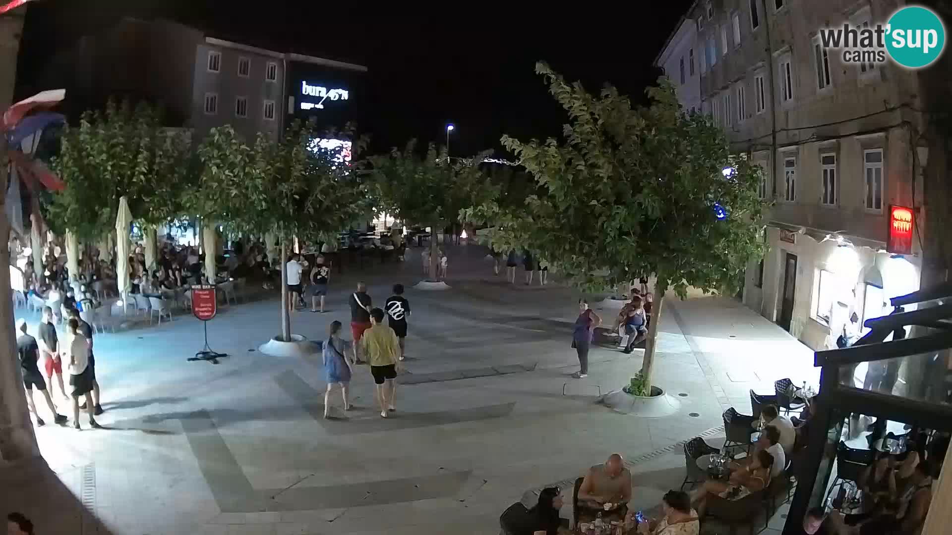 Center mesta Senj – Pavlinski trg – spletne kamere Dalmacija