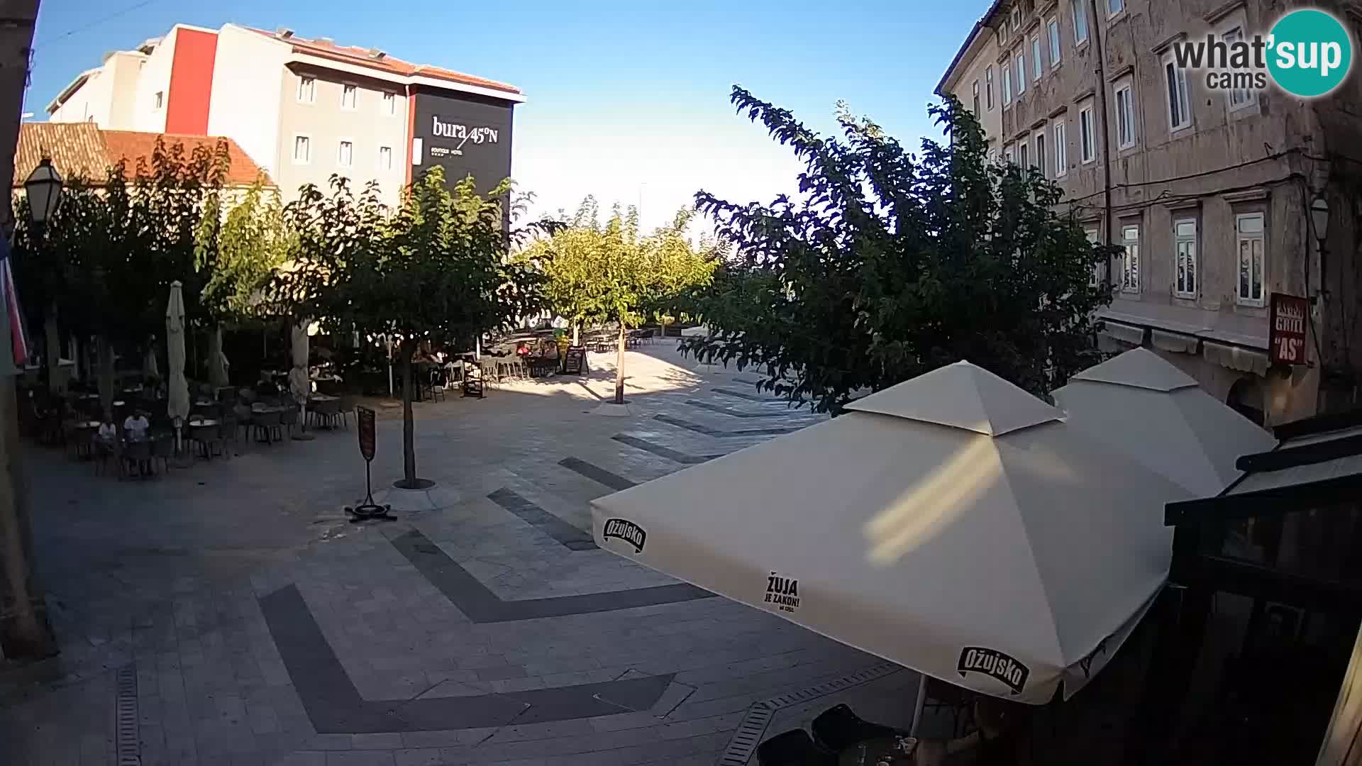 Zentrum der Stadt Senj – Pavlin platz – Live Cam Dalmatia