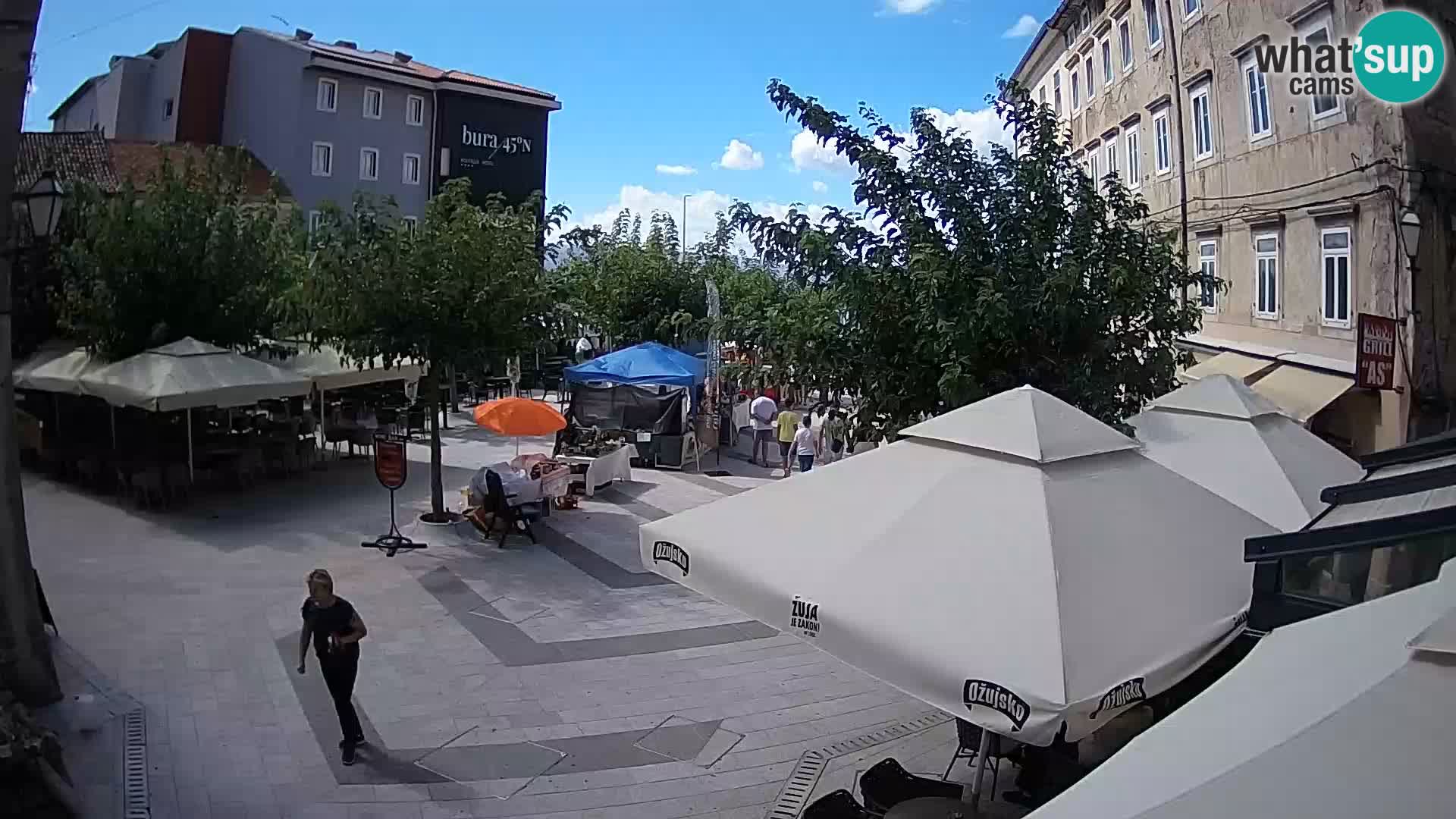 Centro de la ciudad de Senj – plaza Pavlin – Live Cam Dalmacia