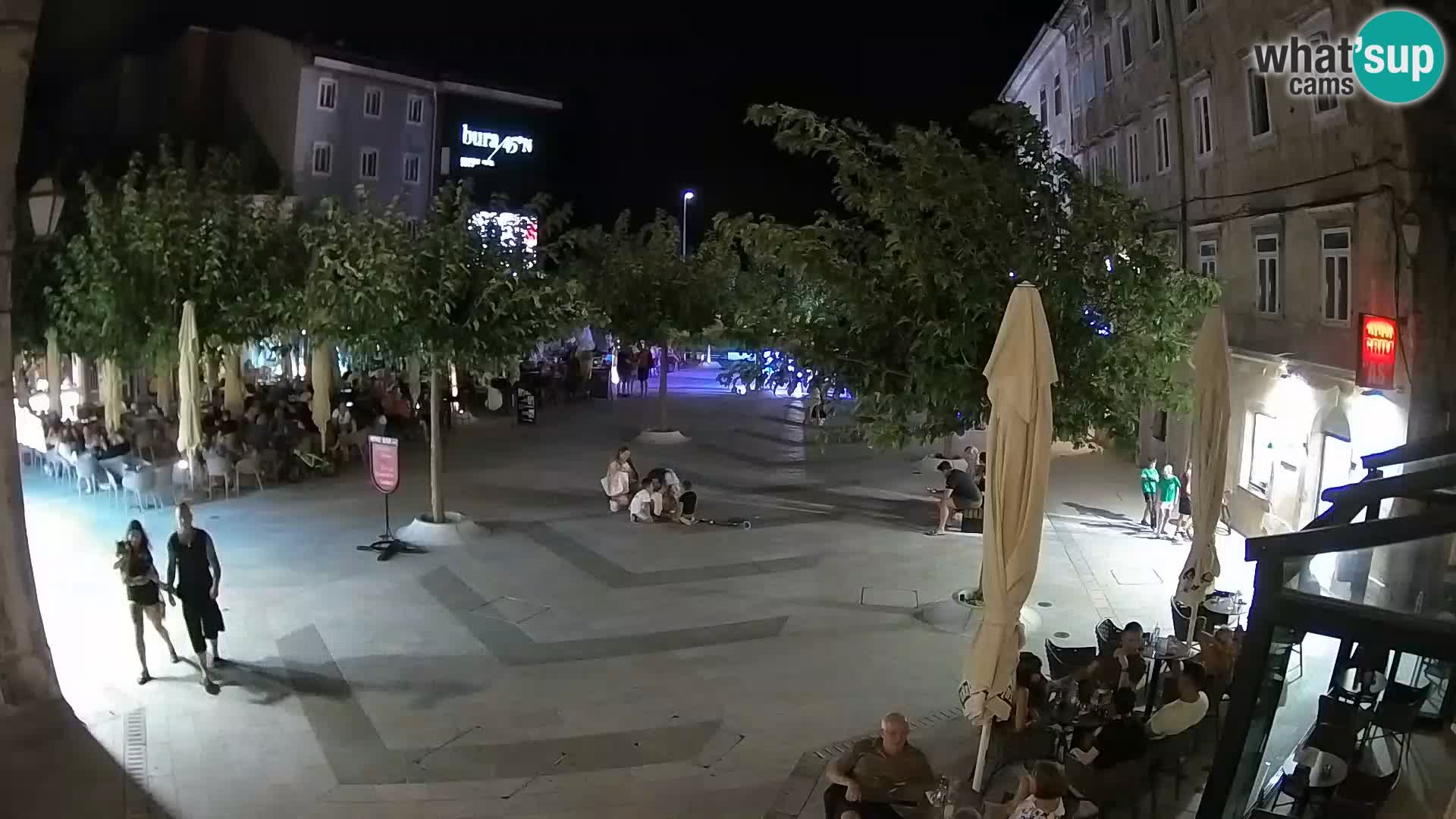 Zentrum der Stadt Senj – Pavlin platz – Live Cam Dalmatia