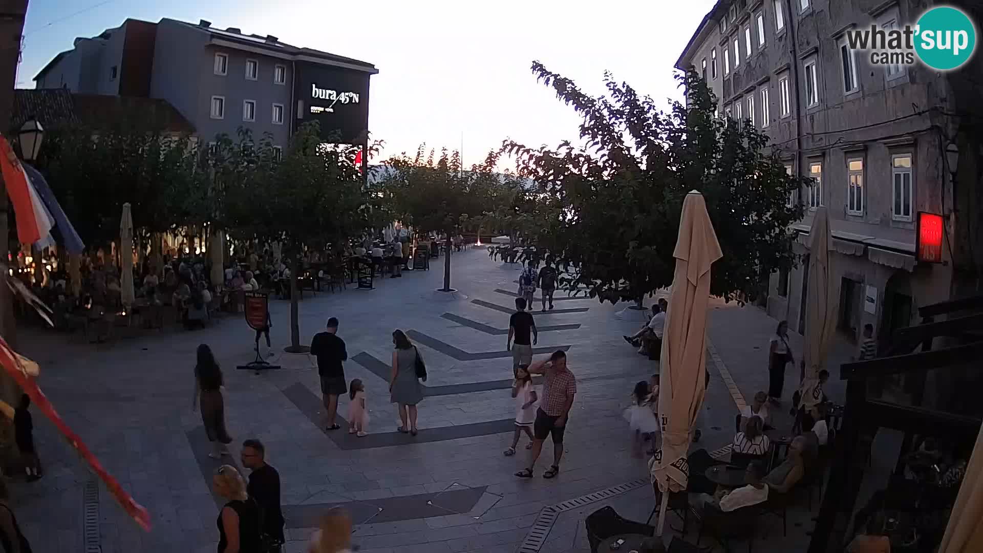 Zentrum der Stadt Senj – Pavlin platz – Live Cam Dalmatia