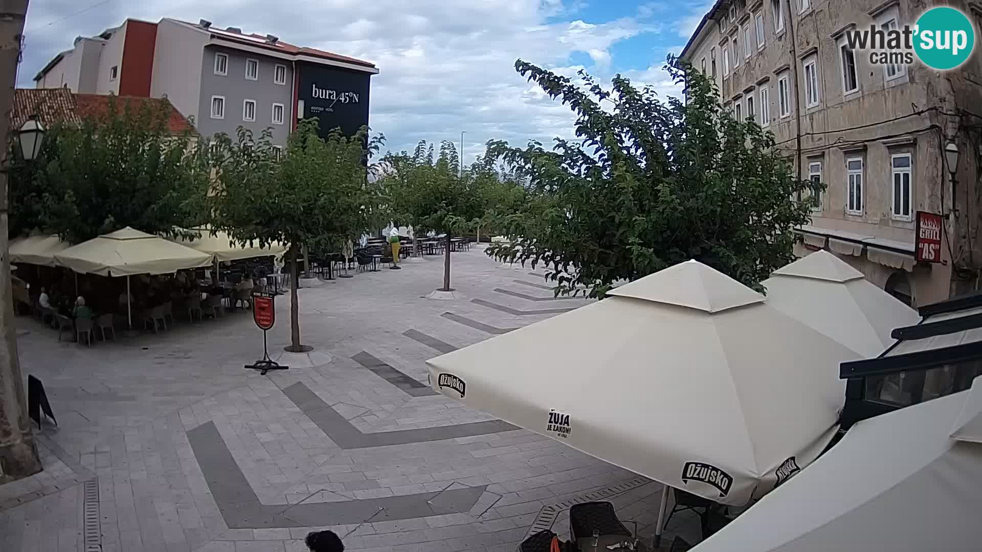 Centro de la ciudad de Senj – plaza Pavlin – Live Cam Dalmacia