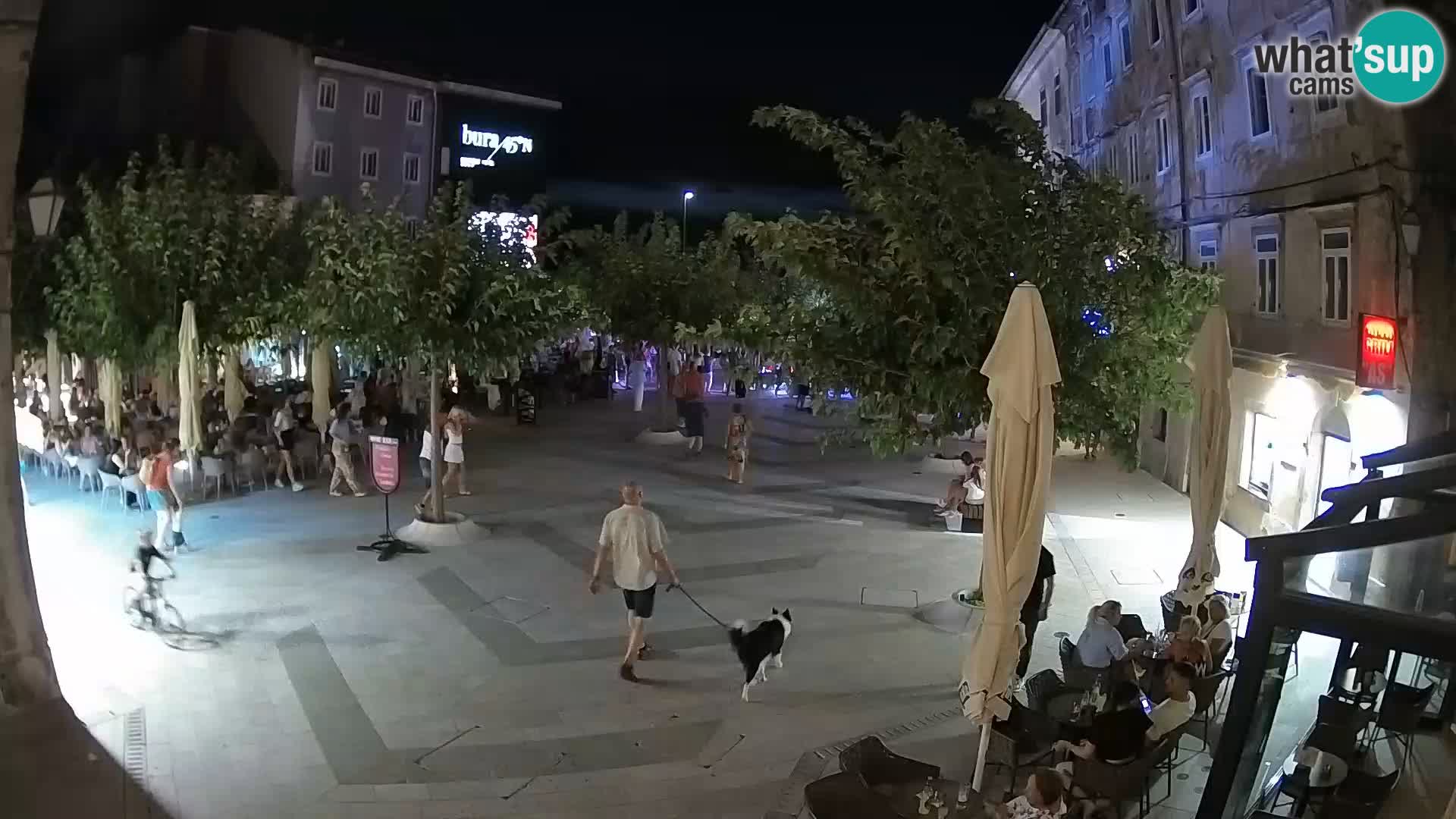 Zentrum der Stadt Senj – Pavlin platz – Live Cam Dalmatia