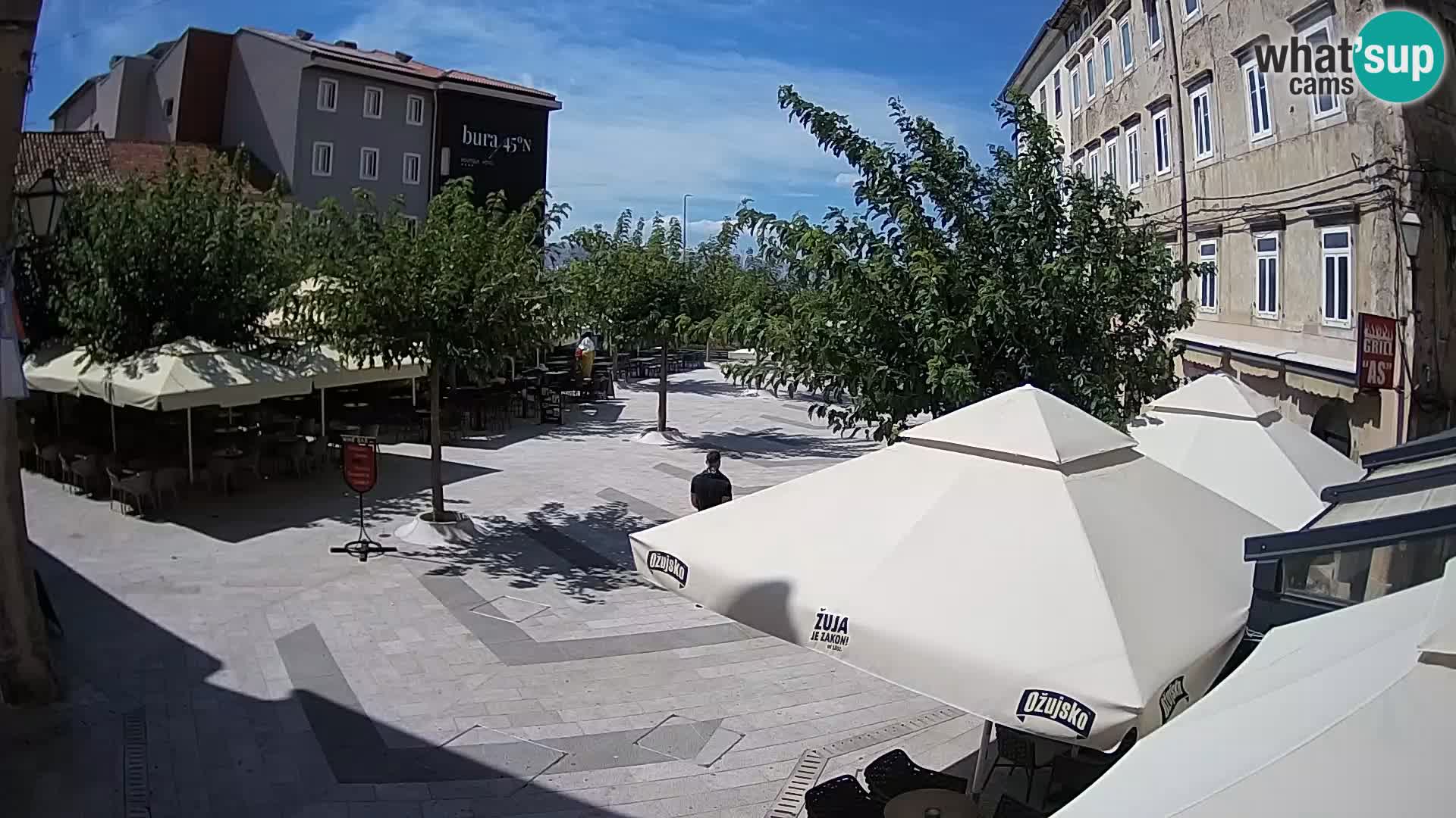 Zentrum der Stadt Senj – Pavlin platz – Live Cam Dalmatia
