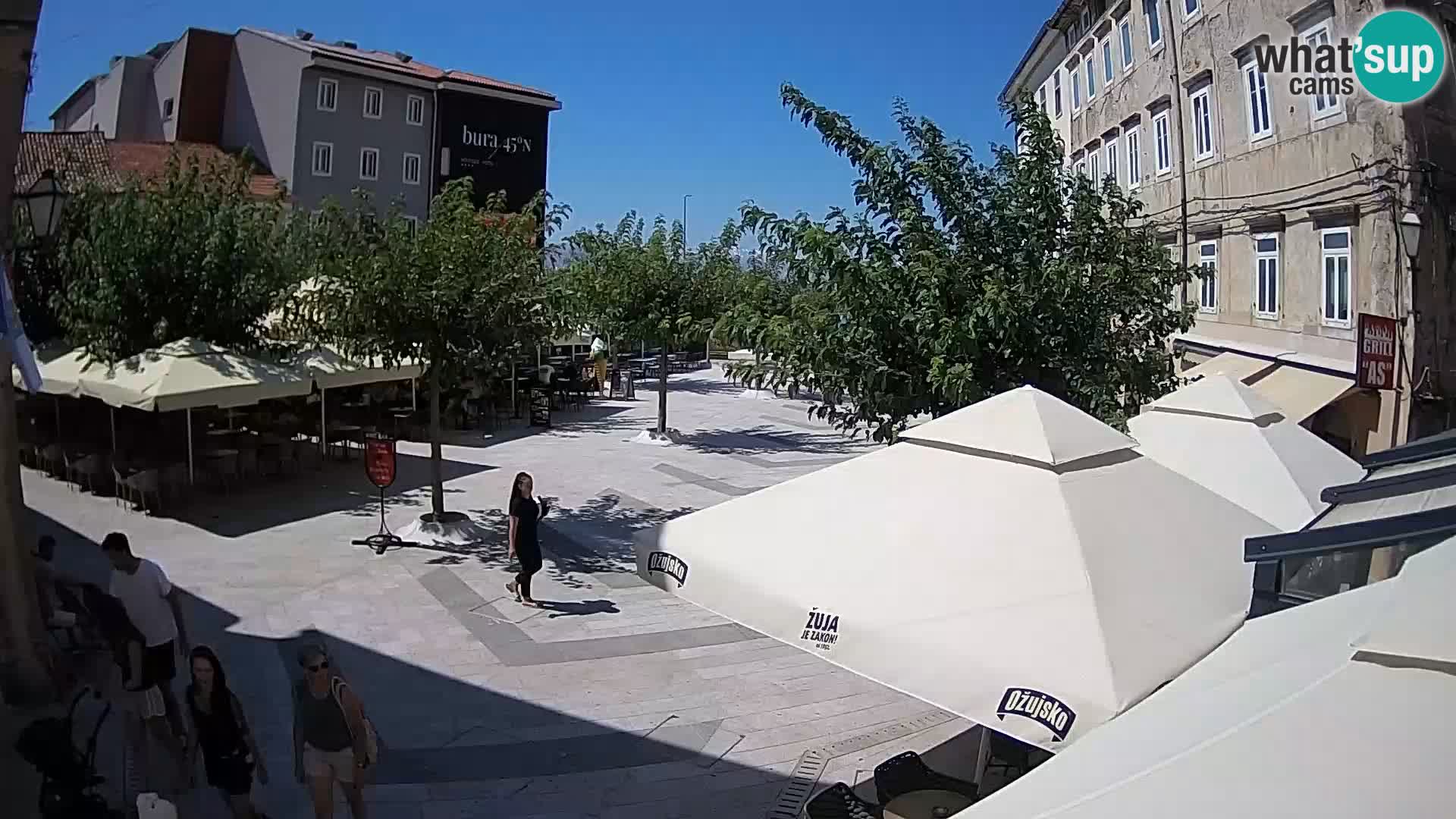 Zentrum der Stadt Senj – Pavlin platz – Live Cam Dalmatia