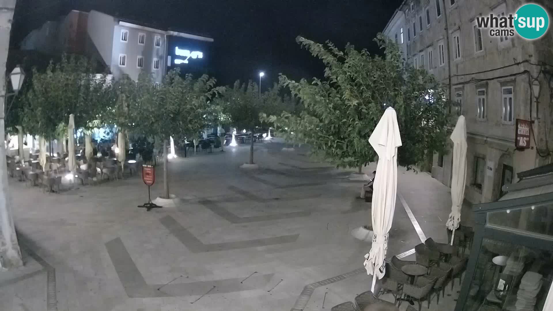 Zentrum der Stadt Senj – Pavlin platz – Live Cam Dalmatia