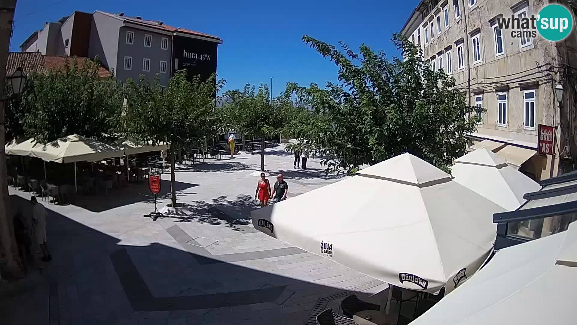 Zentrum der Stadt Senj – Pavlin platz – Live Cam Dalmatia