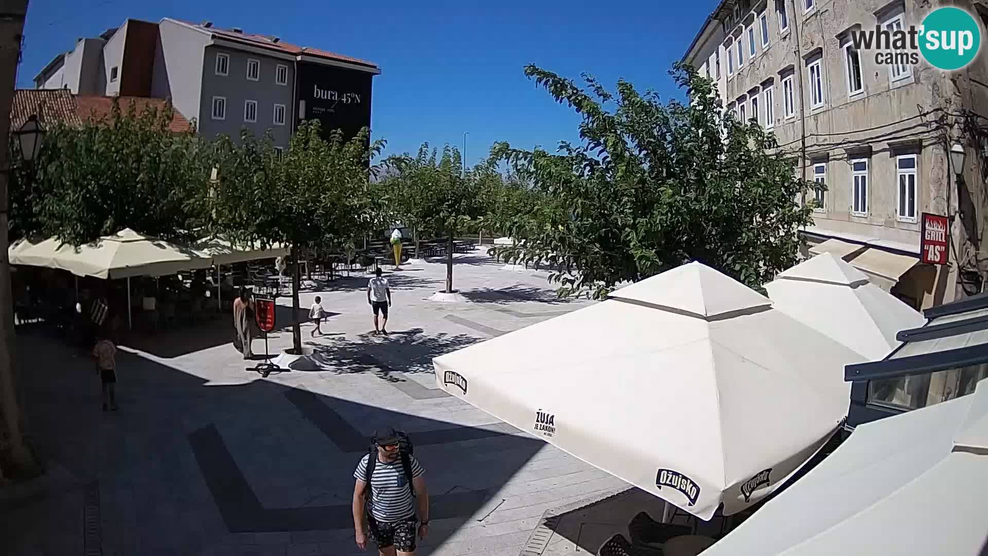 Zentrum der Stadt Senj – Pavlin platz – Live Cam Dalmatia