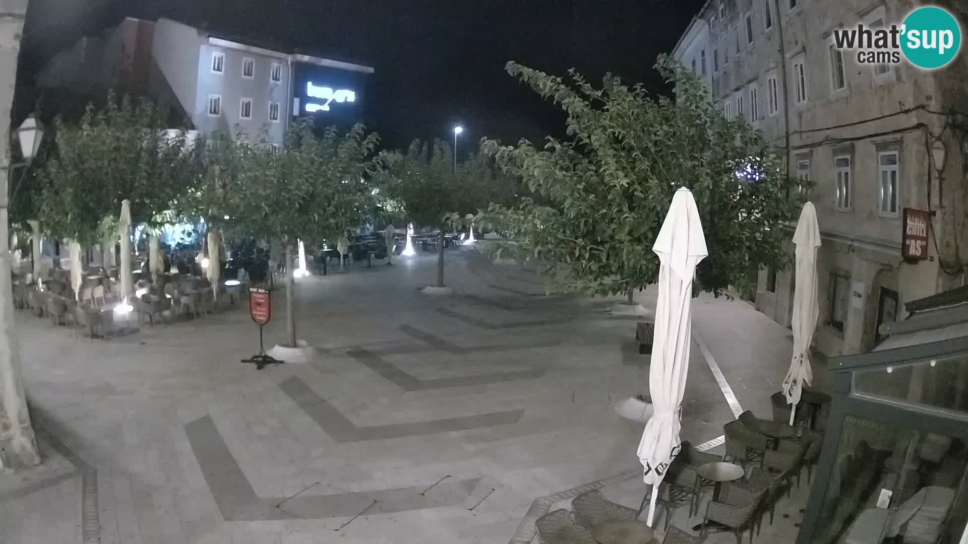 Zentrum der Stadt Senj – Pavlin platz – Live Cam Dalmatia