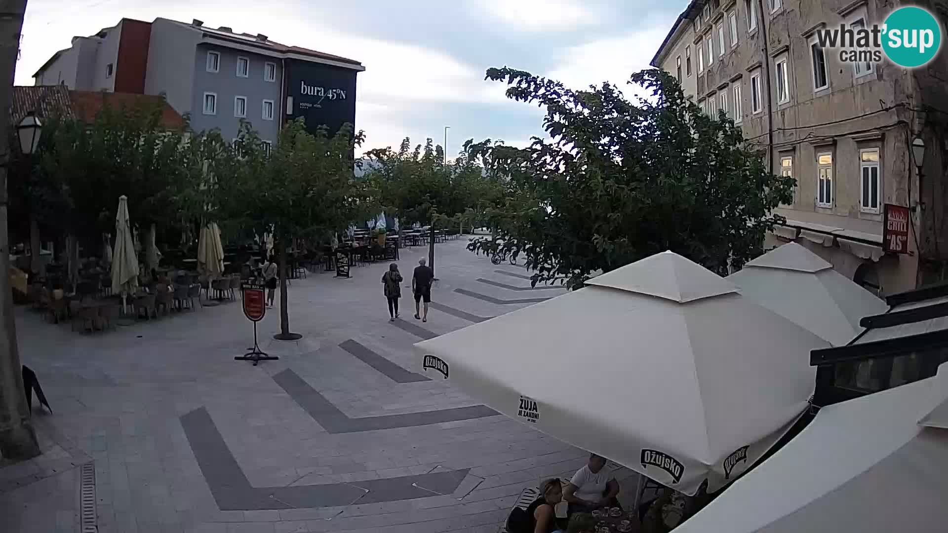 Centro de la ciudad de Senj – plaza Pavlin – Live Cam Dalmacia