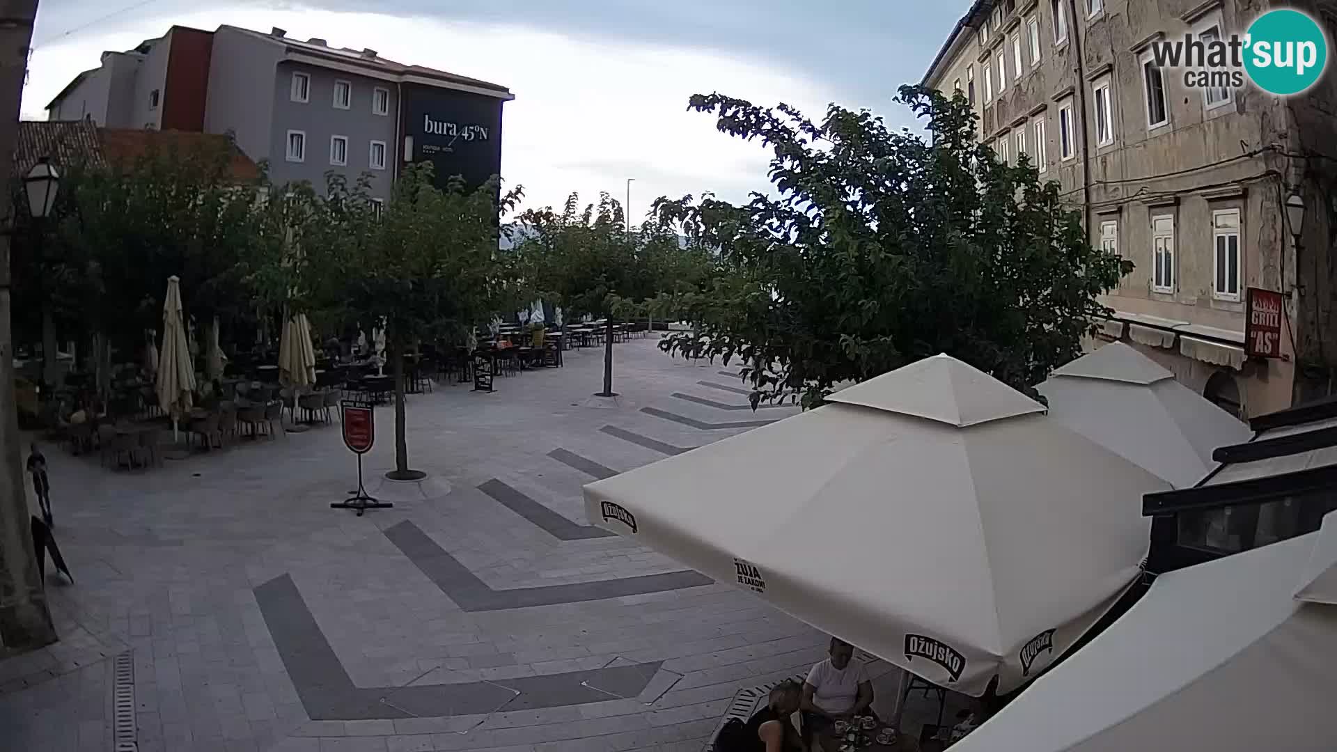 Centro de la ciudad de Senj – plaza Pavlin – Live Cam Dalmacia