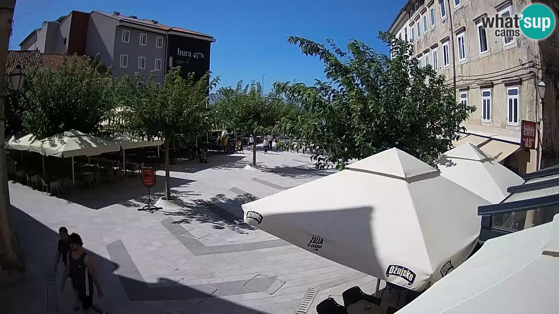 Centro de la ciudad de Senj – plaza Pavlin – Live Cam Dalmacia