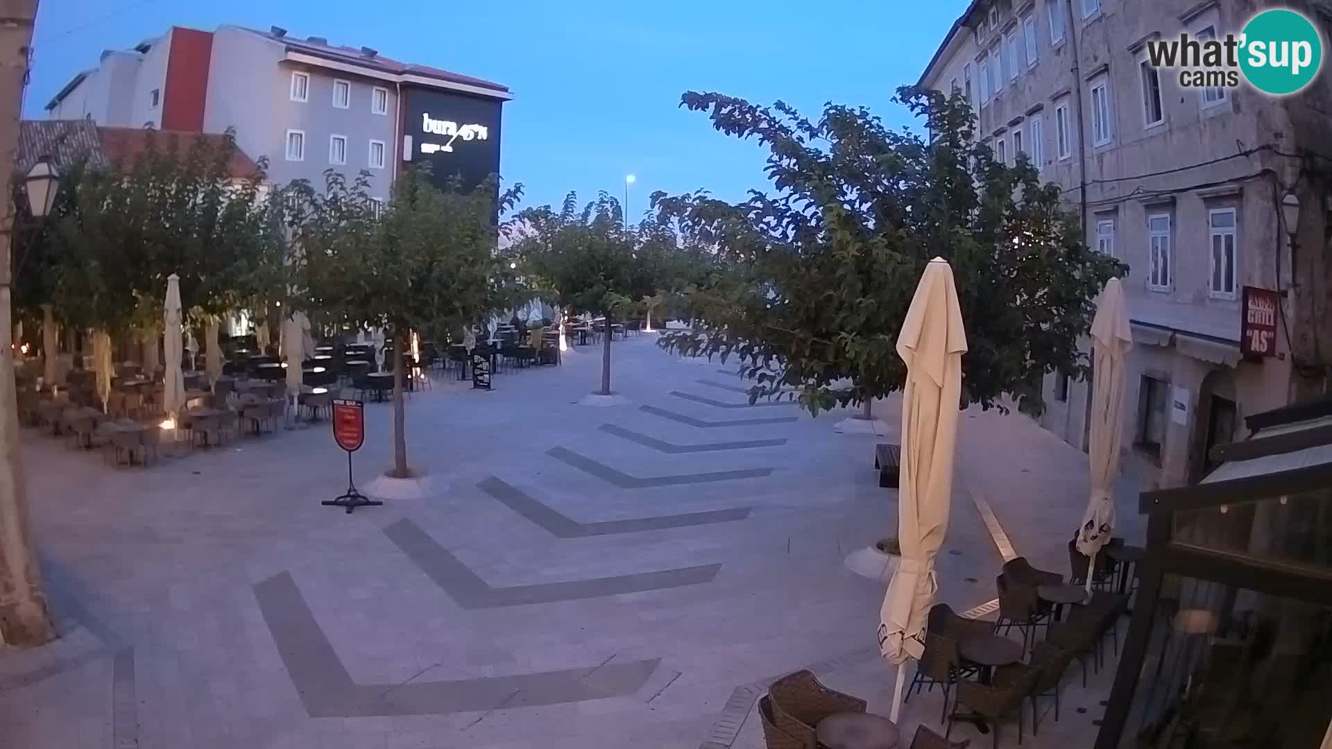 Zentrum der Stadt Senj – Pavlin platz – Live Cam Dalmatia