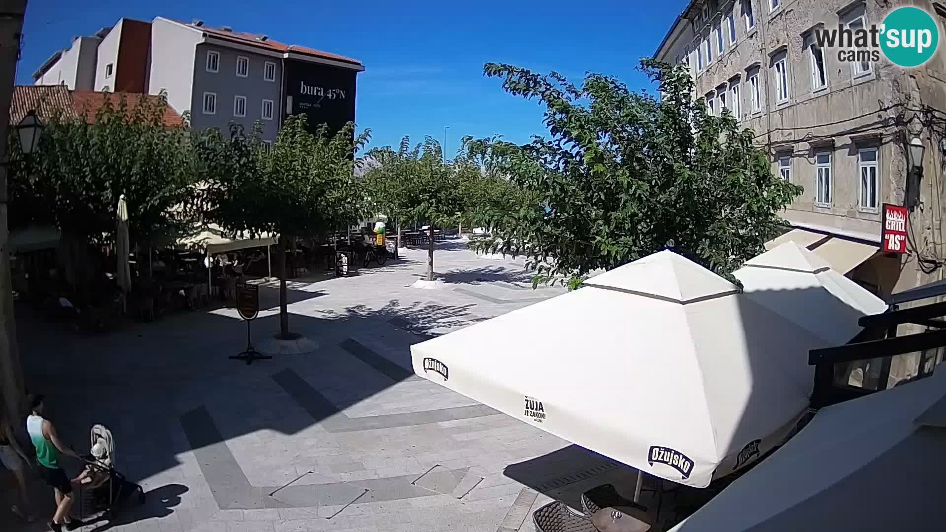 Centro de la ciudad de Senj – plaza Pavlin – Live Cam Dalmacia