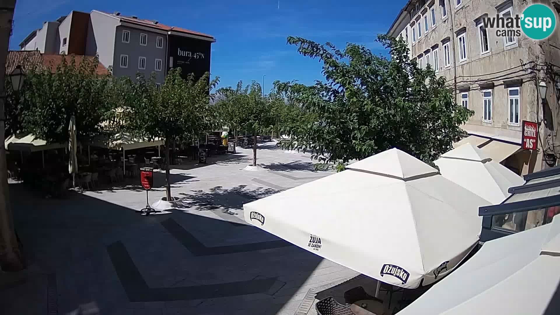 Centro de la ciudad de Senj – plaza Pavlin – Live Cam Dalmacia
