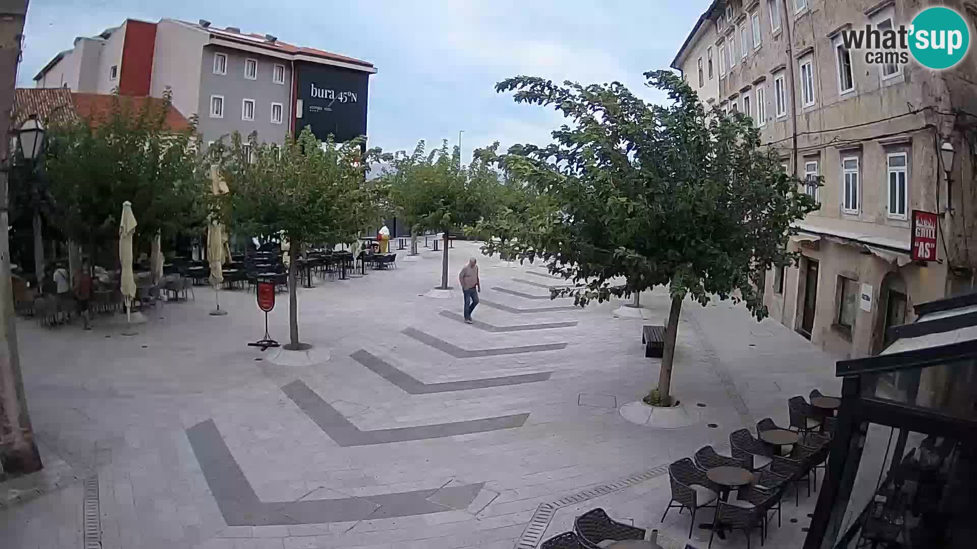 Centro de la ciudad de Senj – plaza Pavlin – Live Cam Dalmacia