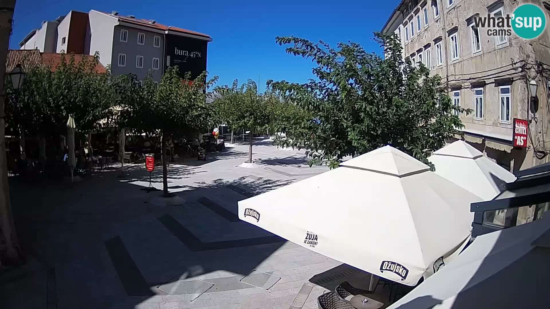 Centro de la ciudad de Senj – plaza Pavlin – Live Cam Dalmacia