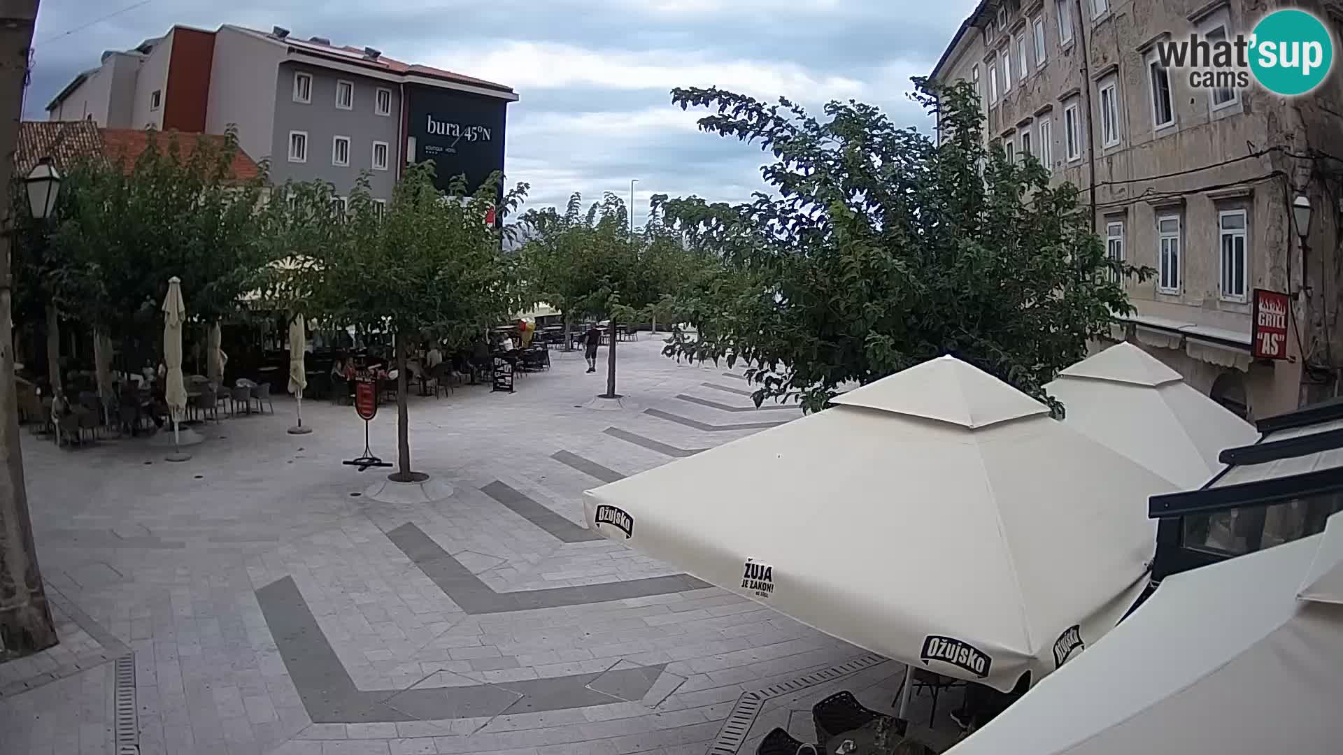 Centro de la ciudad de Senj – plaza Pavlin – Live Cam Dalmacia