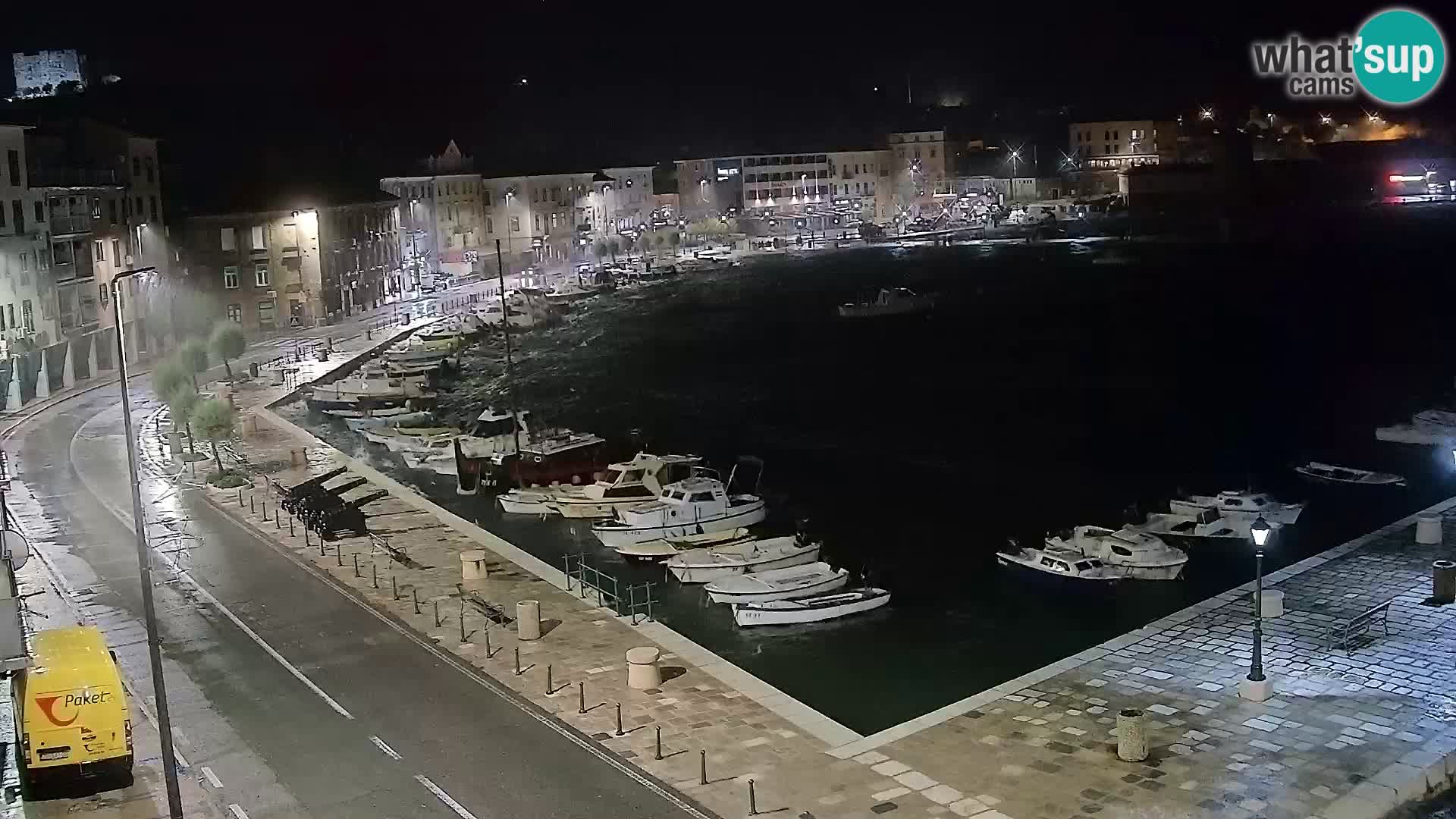 Webcam Senj – Panoramablick auf die Riva Senj