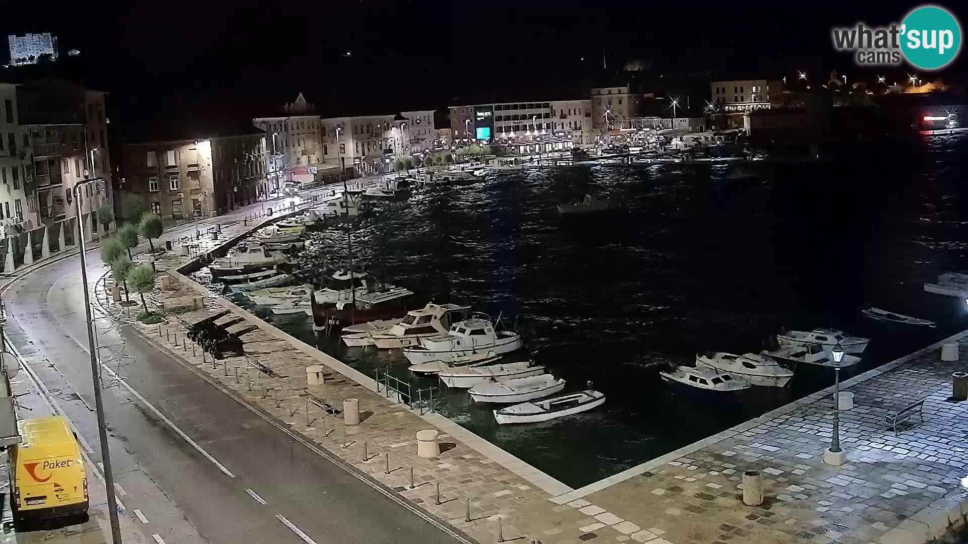 Webcam Senj – Panoramablick auf die Riva Senj