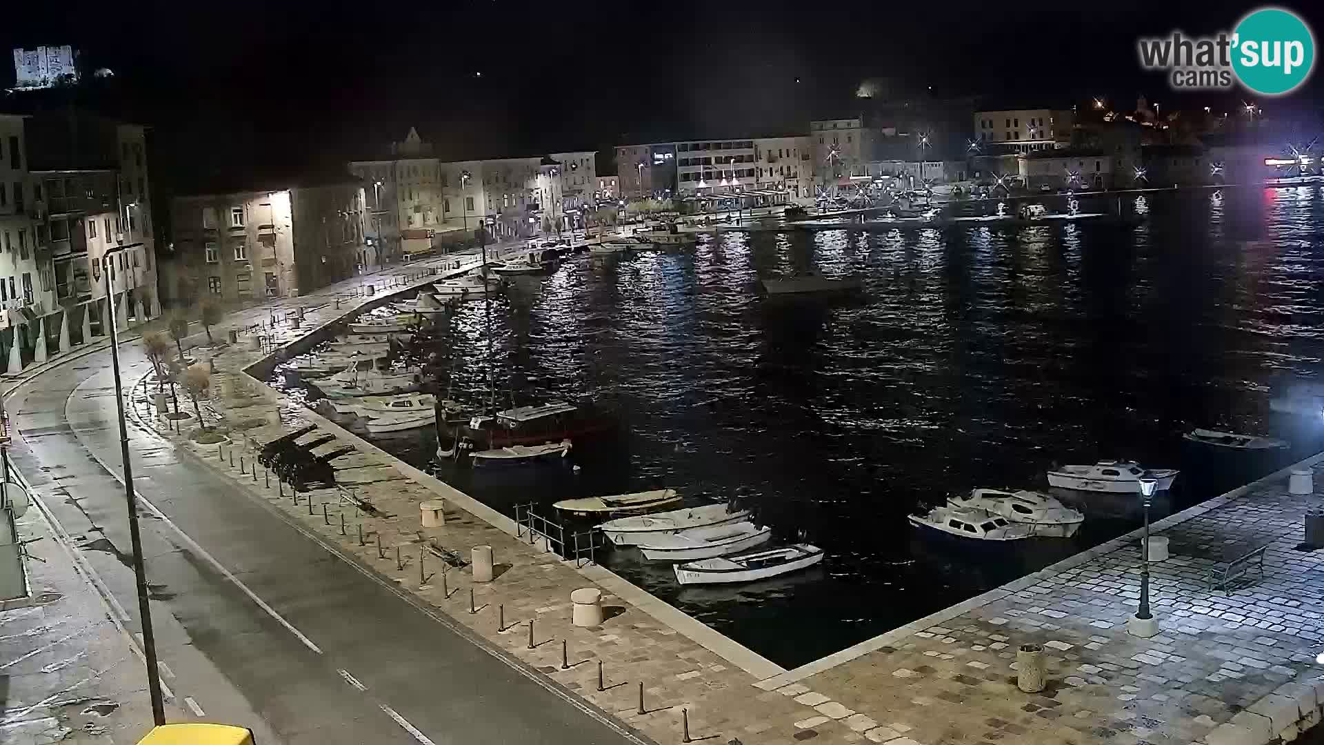 Webcam Senj – Panoramablick auf die Riva Senj