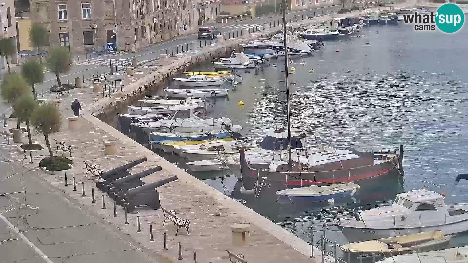 Kamera u živo Senj – Panoramski pogled na senjsku rivu