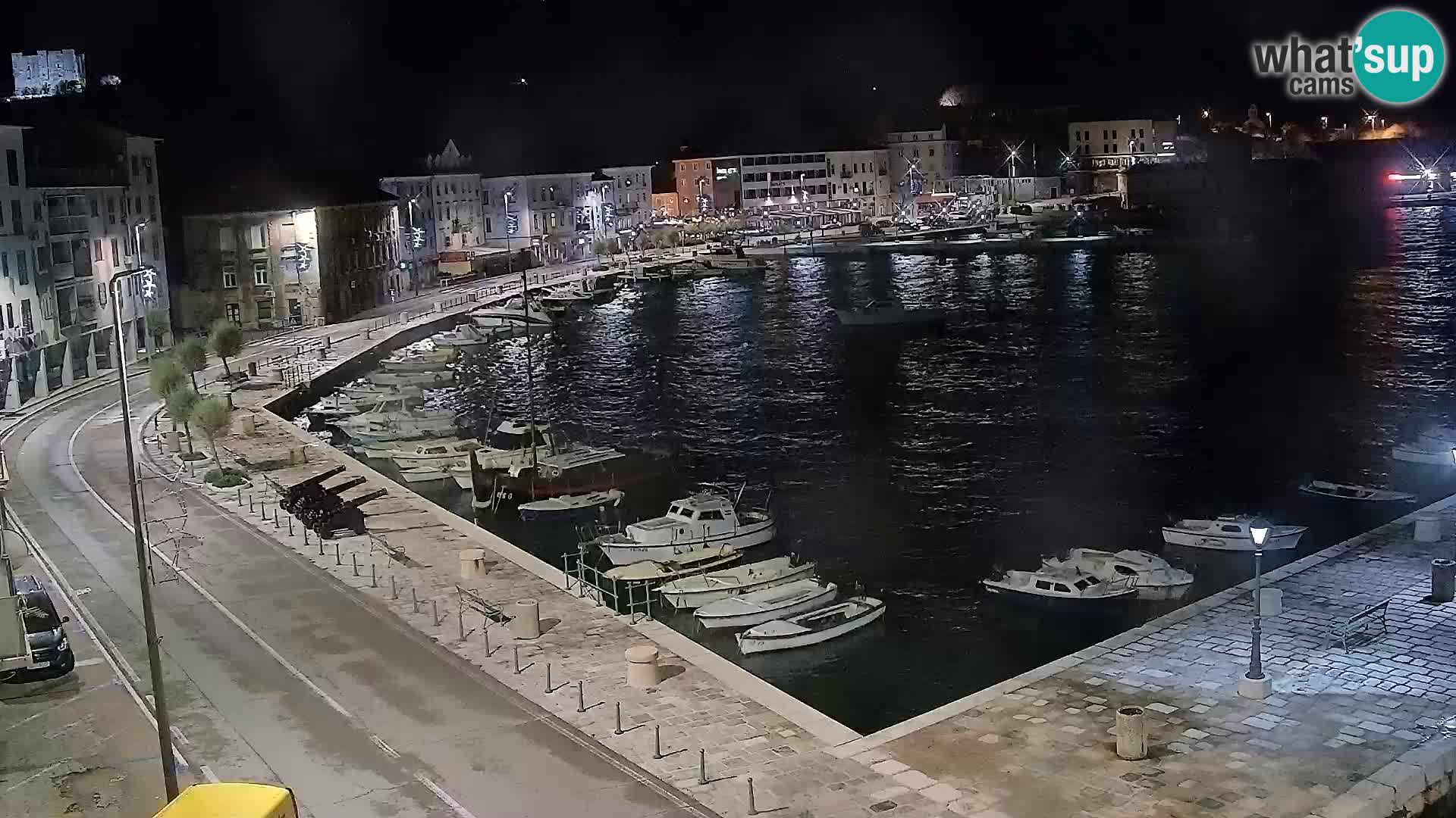 Livecam Senj – Vue panoramique de Senj riva