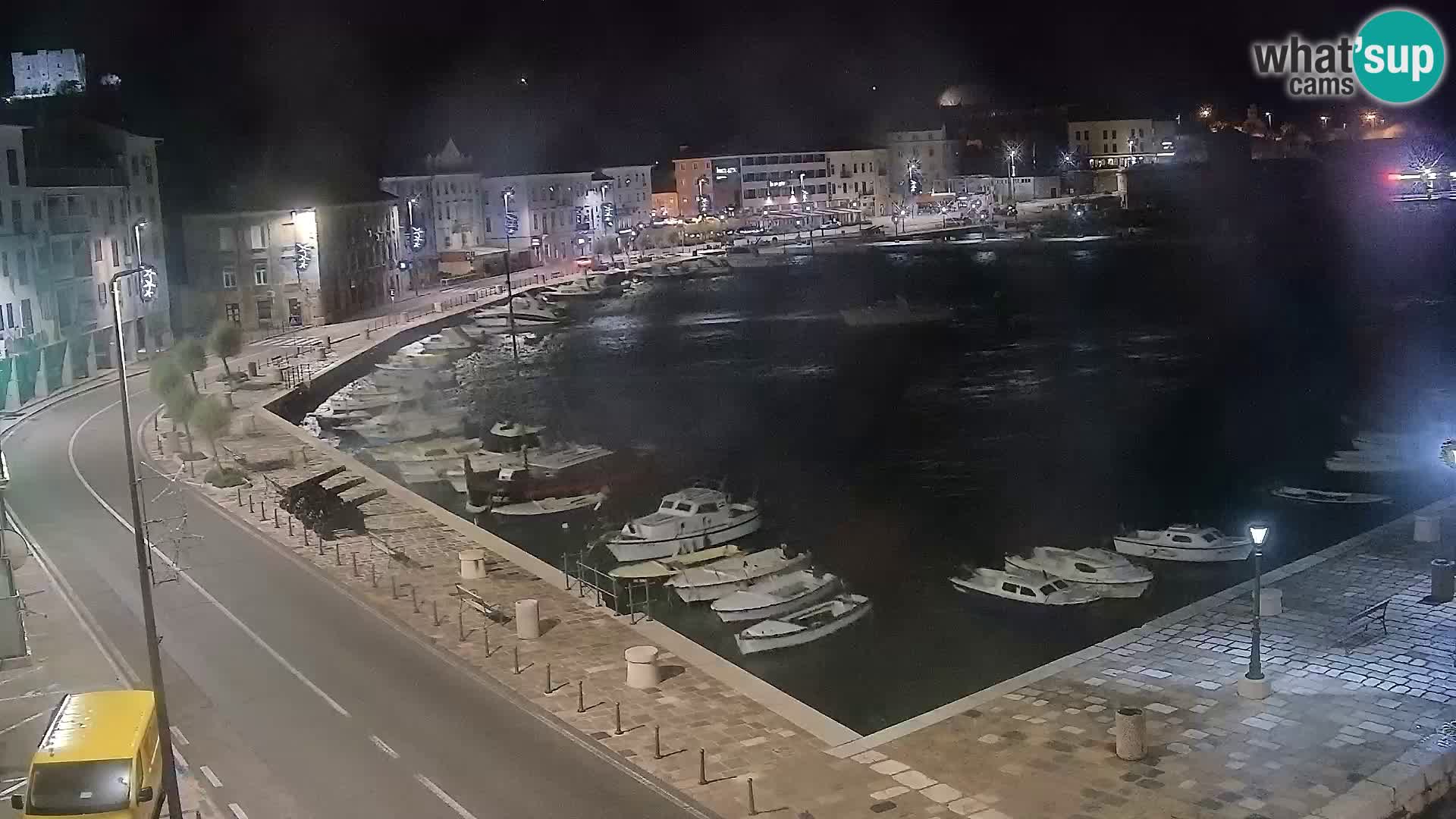 Livecam Senj – Vue panoramique de Senj riva