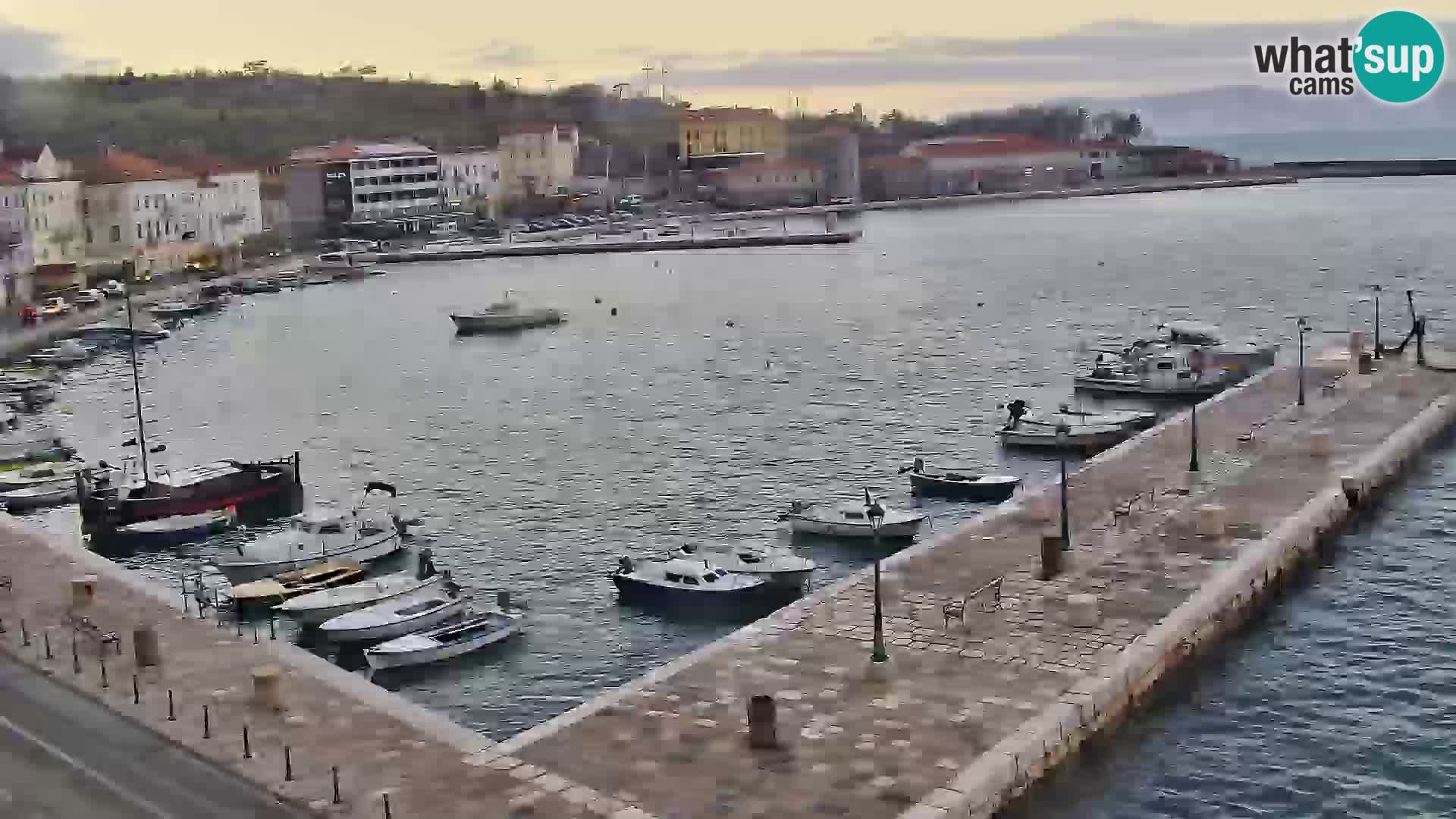 Senj Webcam – Panoramic view of Senj riva