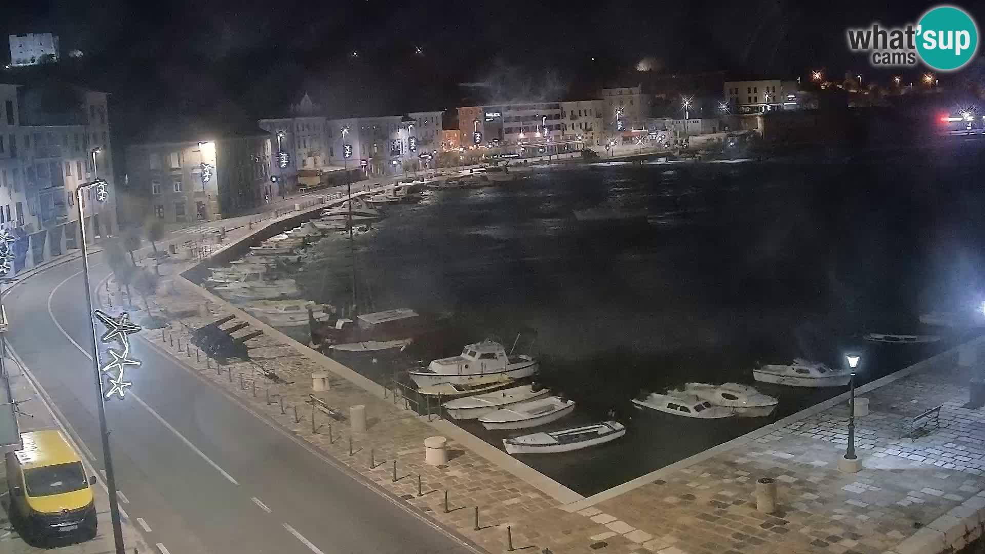 Webcam Senj – Panoramablick auf die Riva Senj