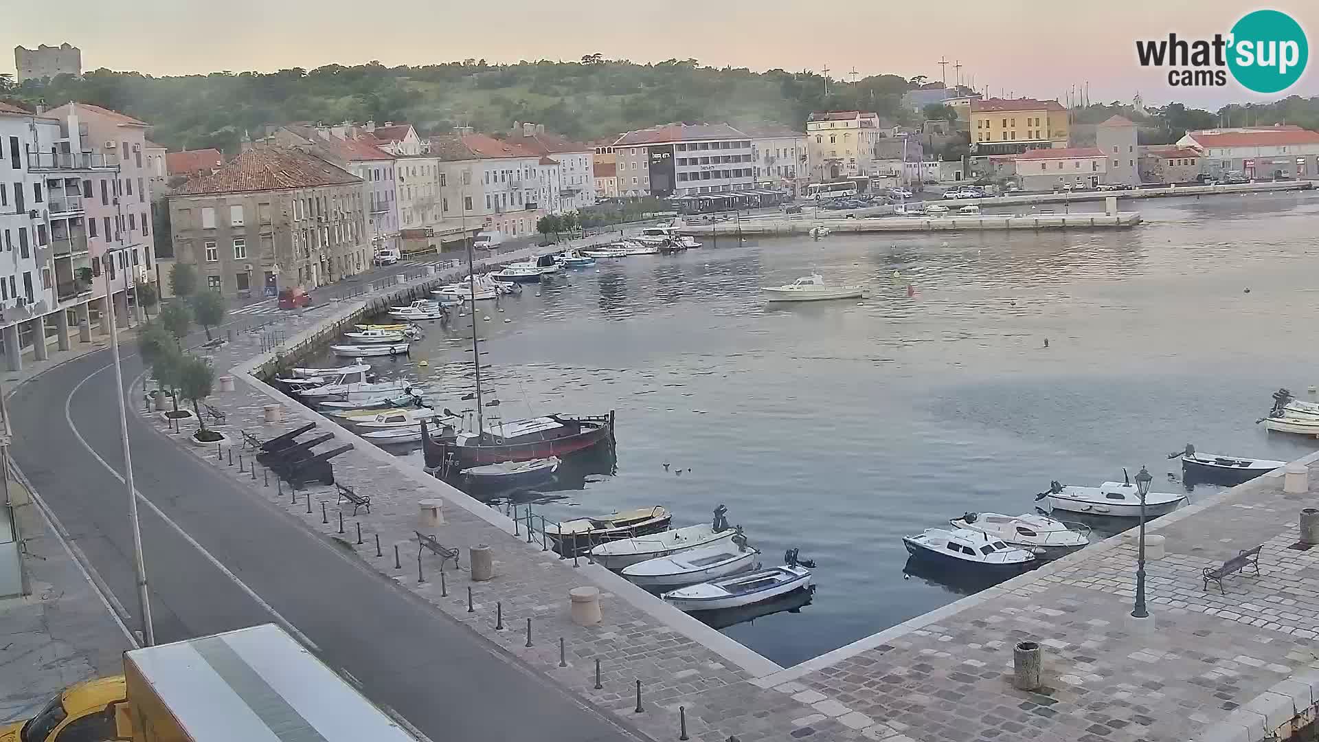 Senj Spletna kamera – pogled na obalo Senja
