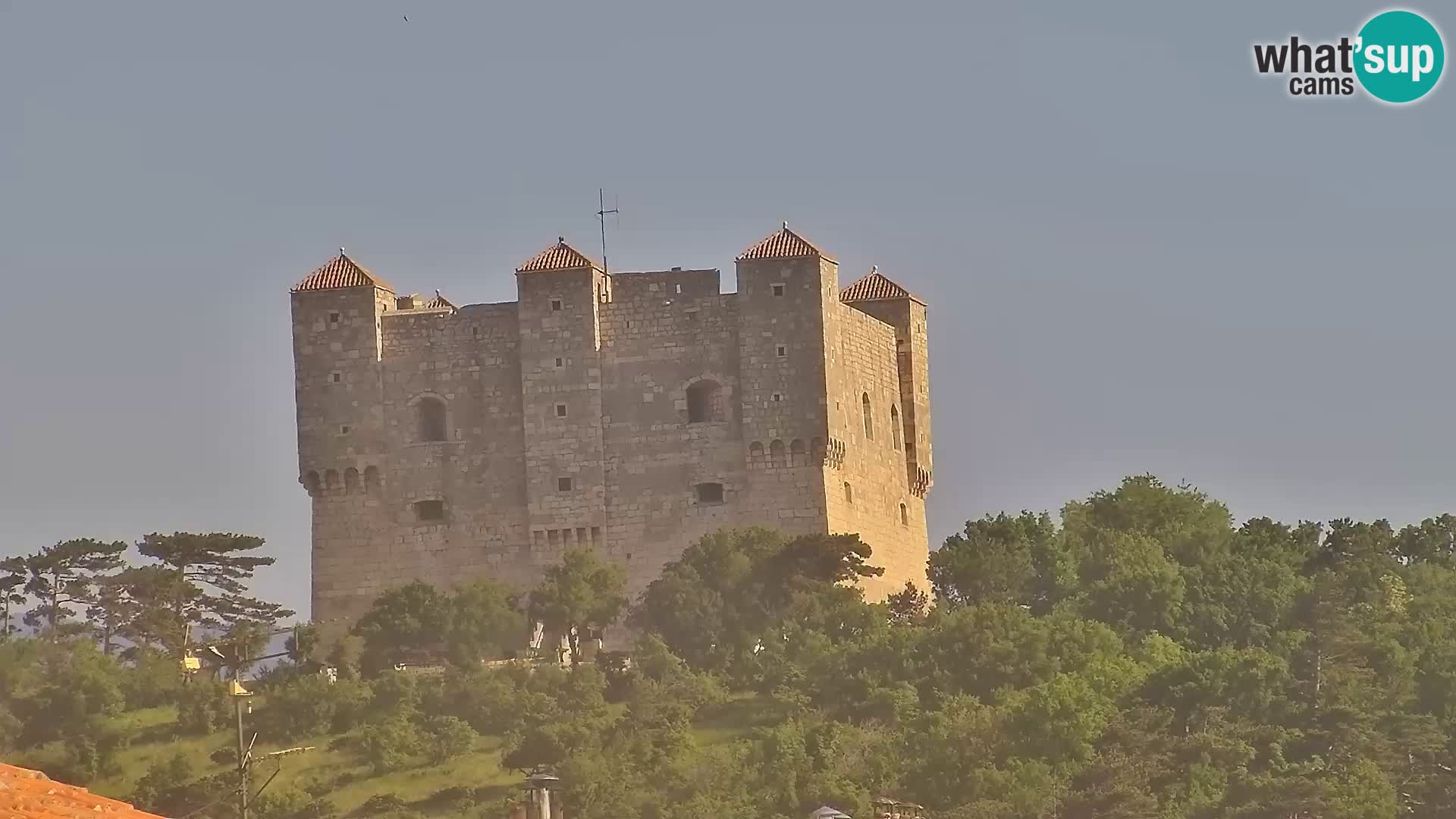 Kamera u živo Senj – Panoramski pogled na senjsku rivu