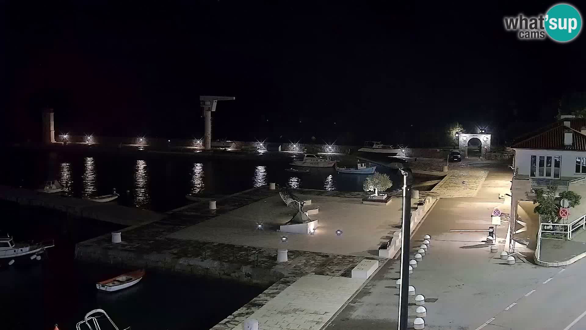 Kamera u živo Senj – Panoramski pogled na senjsku rivu