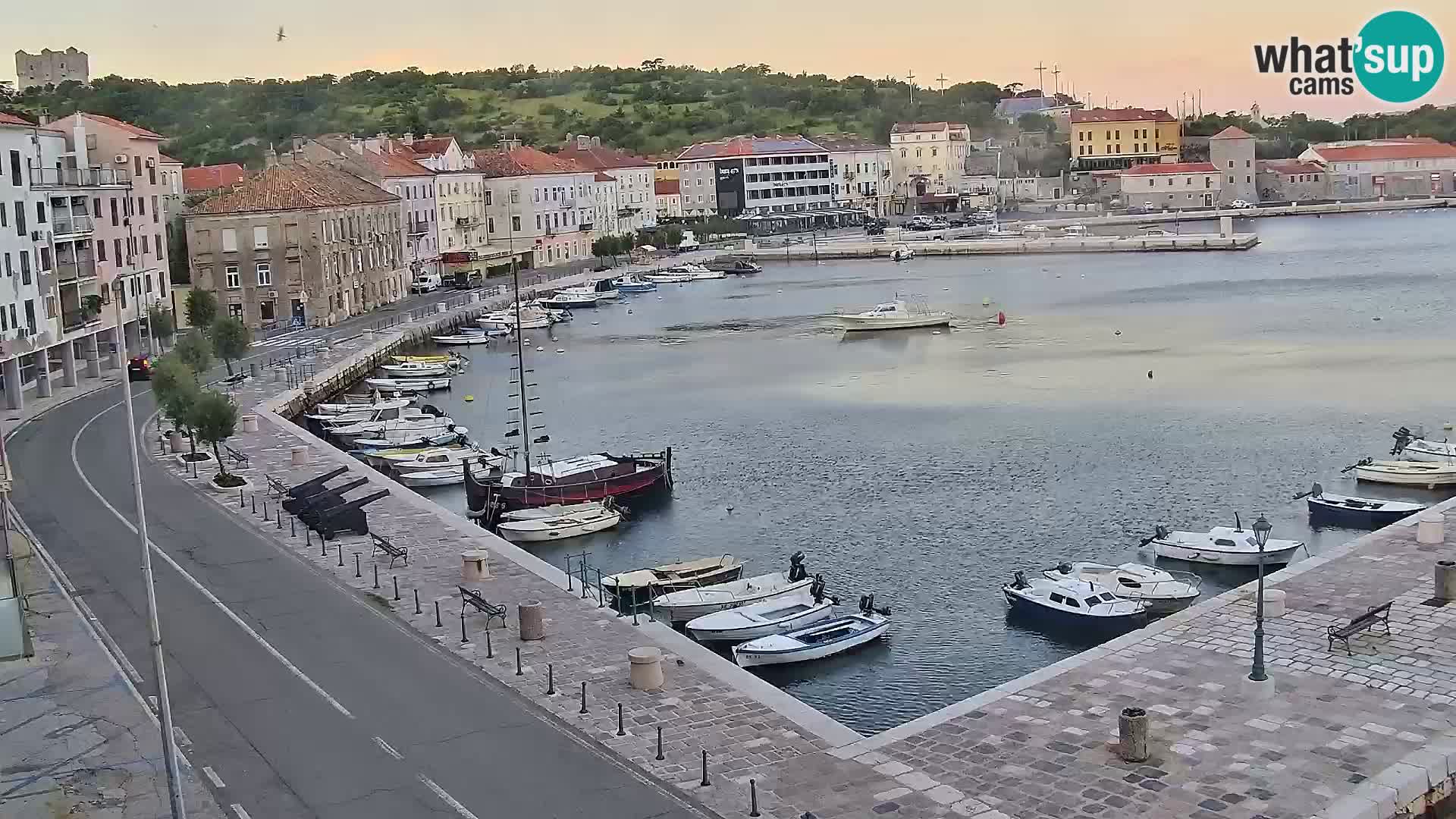 Kamera u živo Senj – Panoramski pogled na senjsku rivu