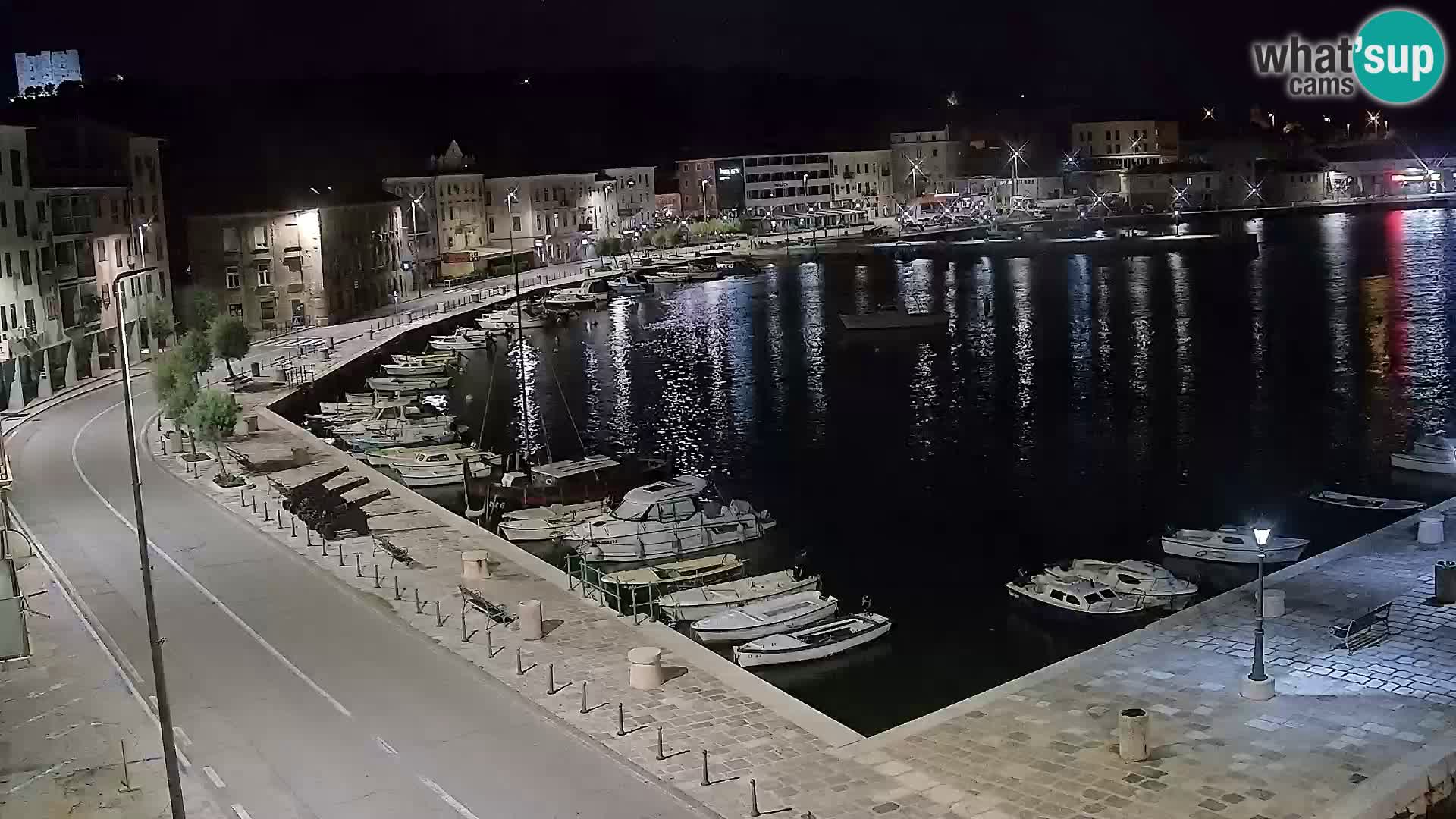 Kamera u živo Senj – Panoramski pogled na senjsku rivu